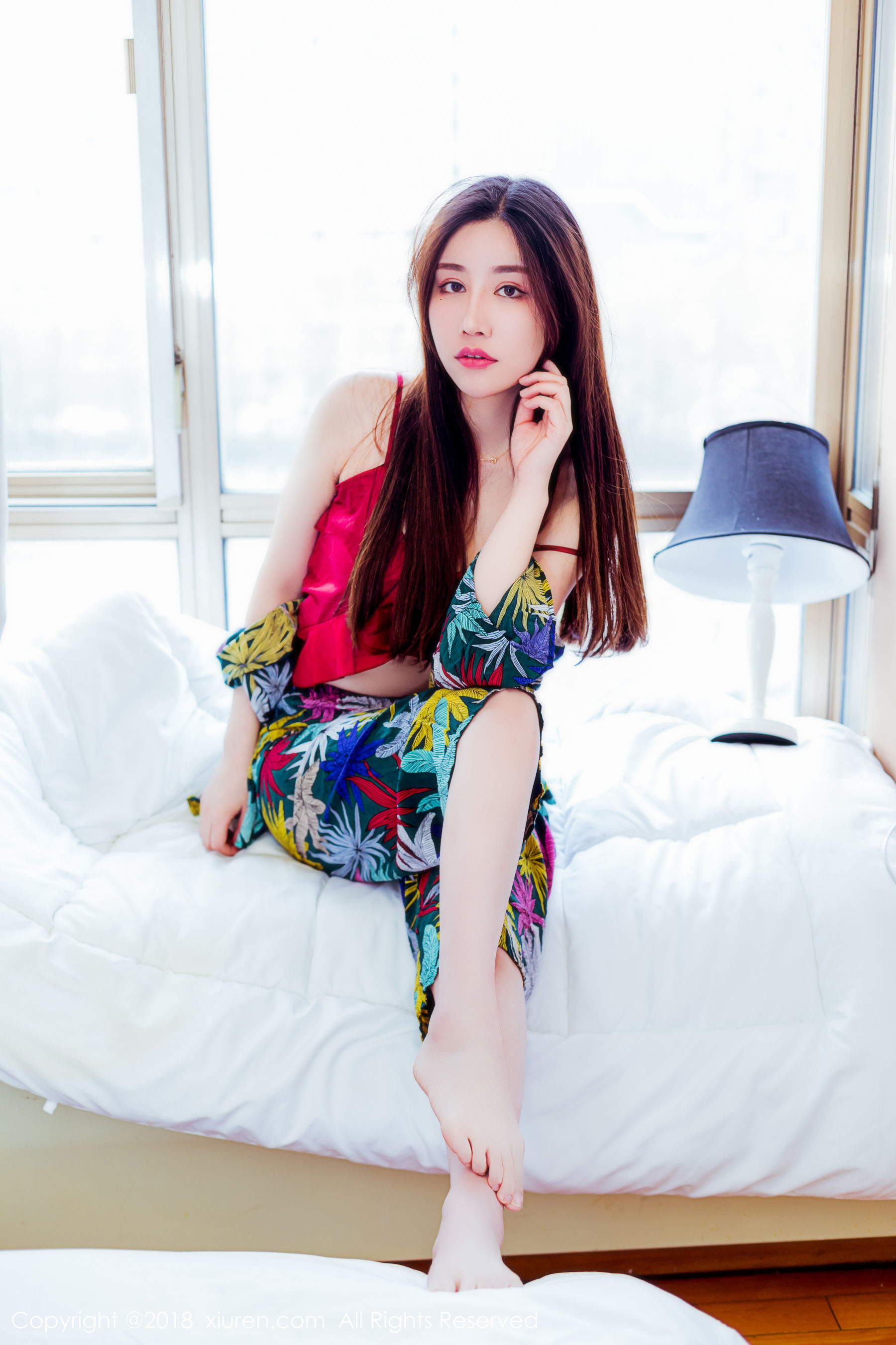 美昕Yumi《邻家型美女》 [秀人XIUREN] No.959_第3张