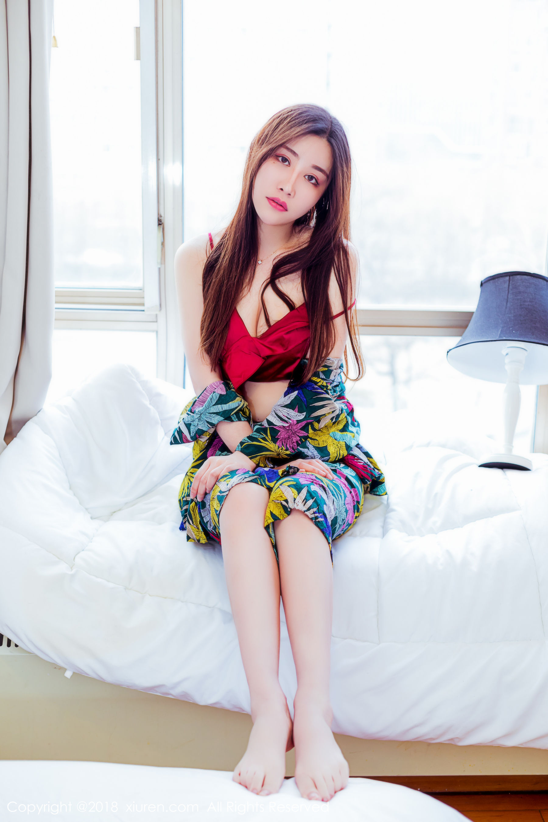 美昕Yumi《邻家型美女》 [秀人XIUREN] No.959_第4张
