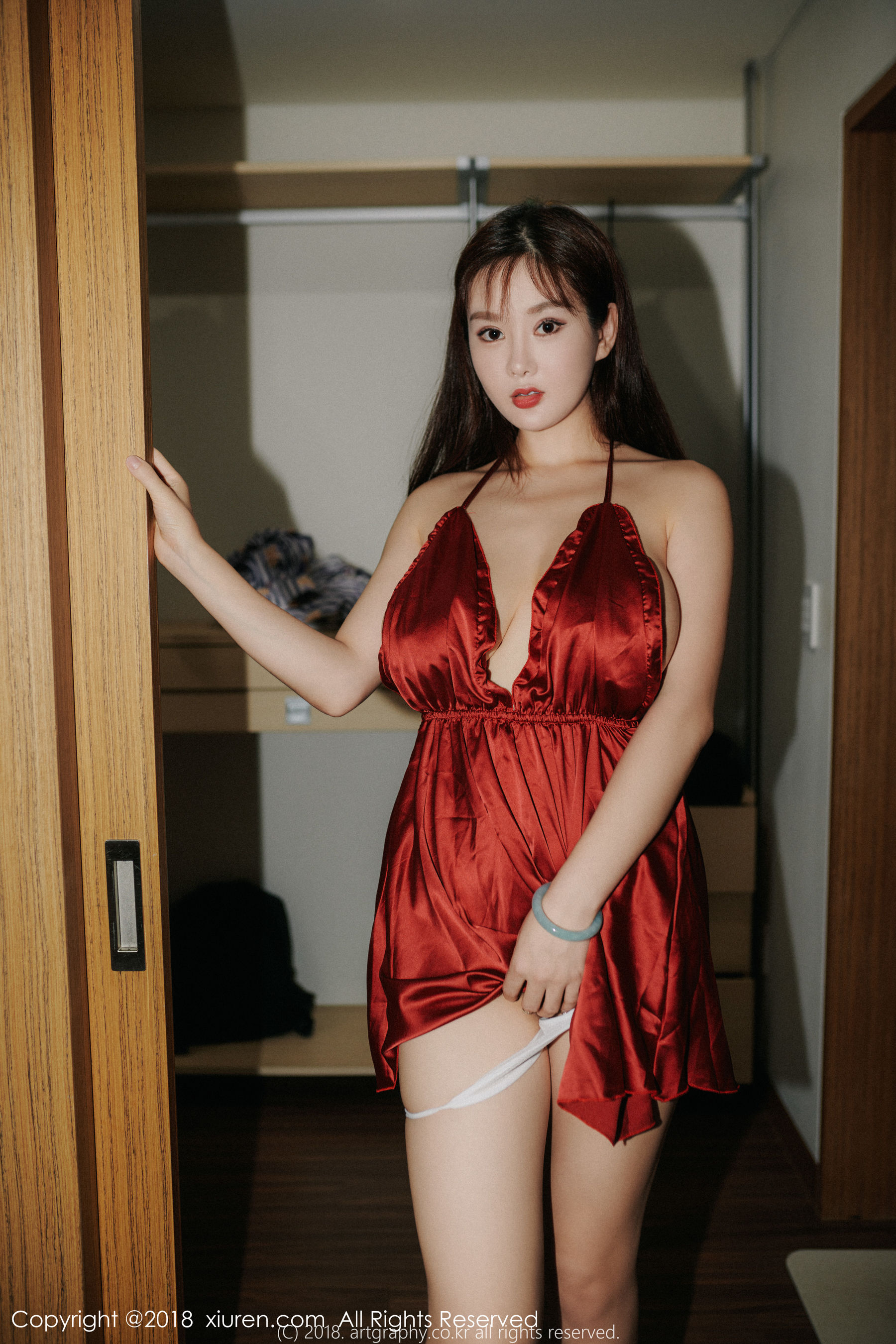 [秀人XIUREN] No.1204 易阳Silvia_第5张