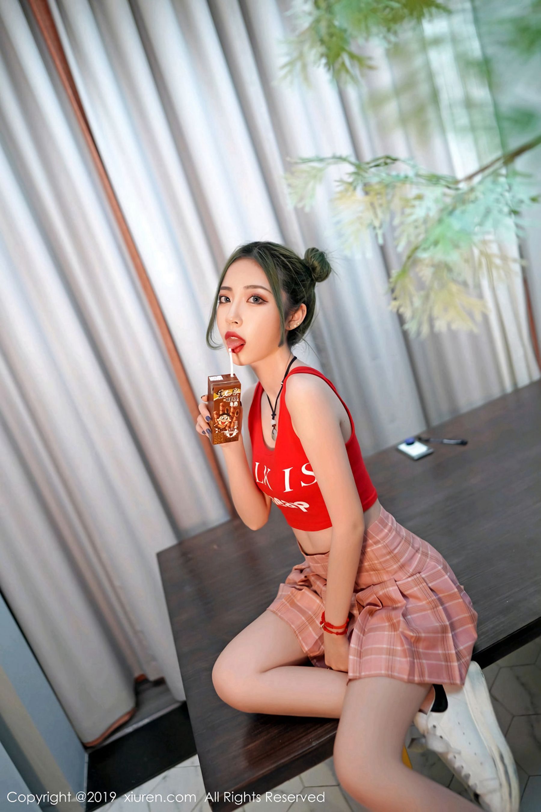 [秀人XIUREN] No.1550 贾诗晗_第3张