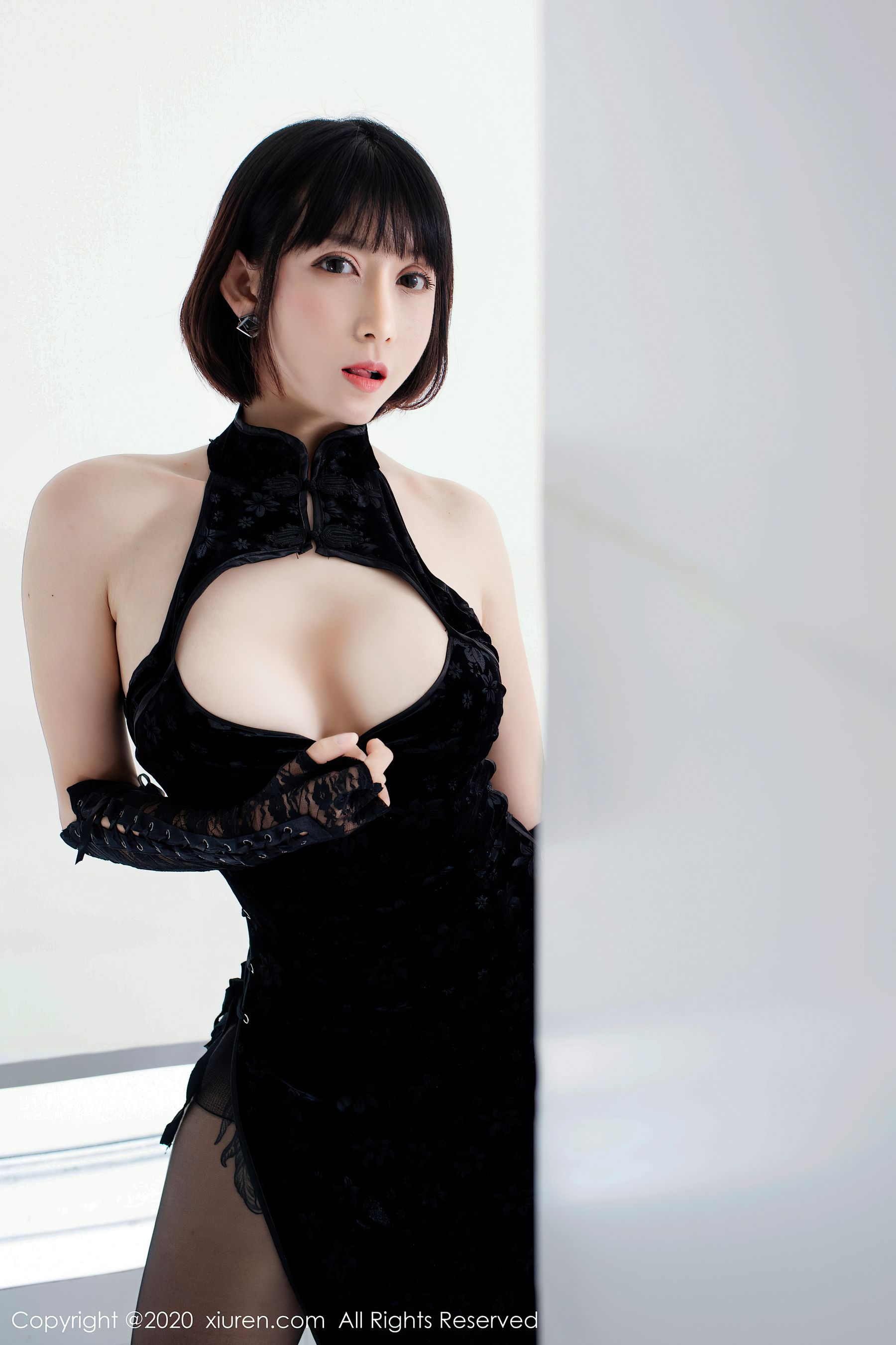 [秀人XIUREN] No.2318 安妮斯朵拉_Ann_第2张