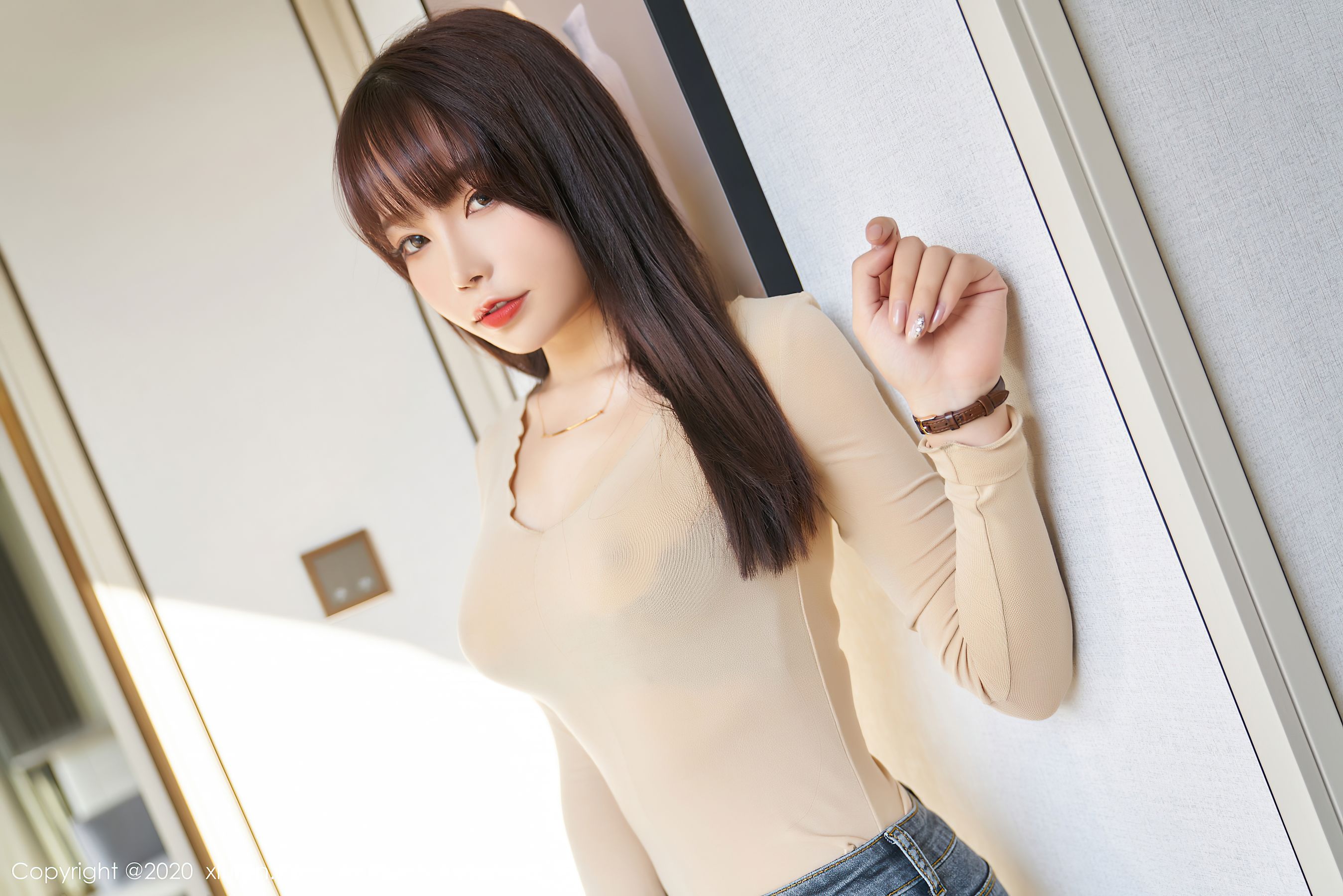 [秀人XIUREN] No.2886 芝芝Booty_第1张