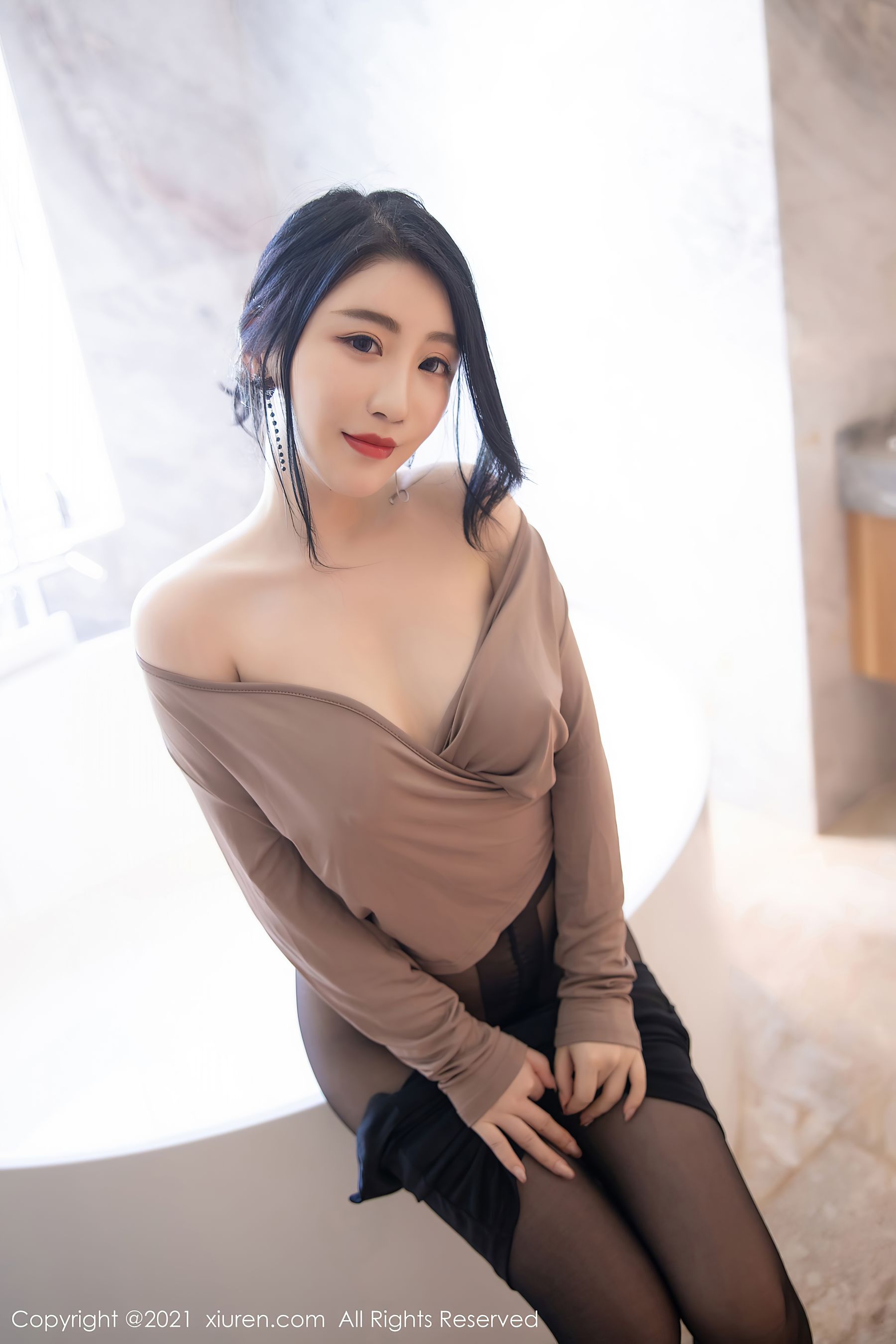 [秀人XIUREN] No.3057 Cherry绯月樱_第3张