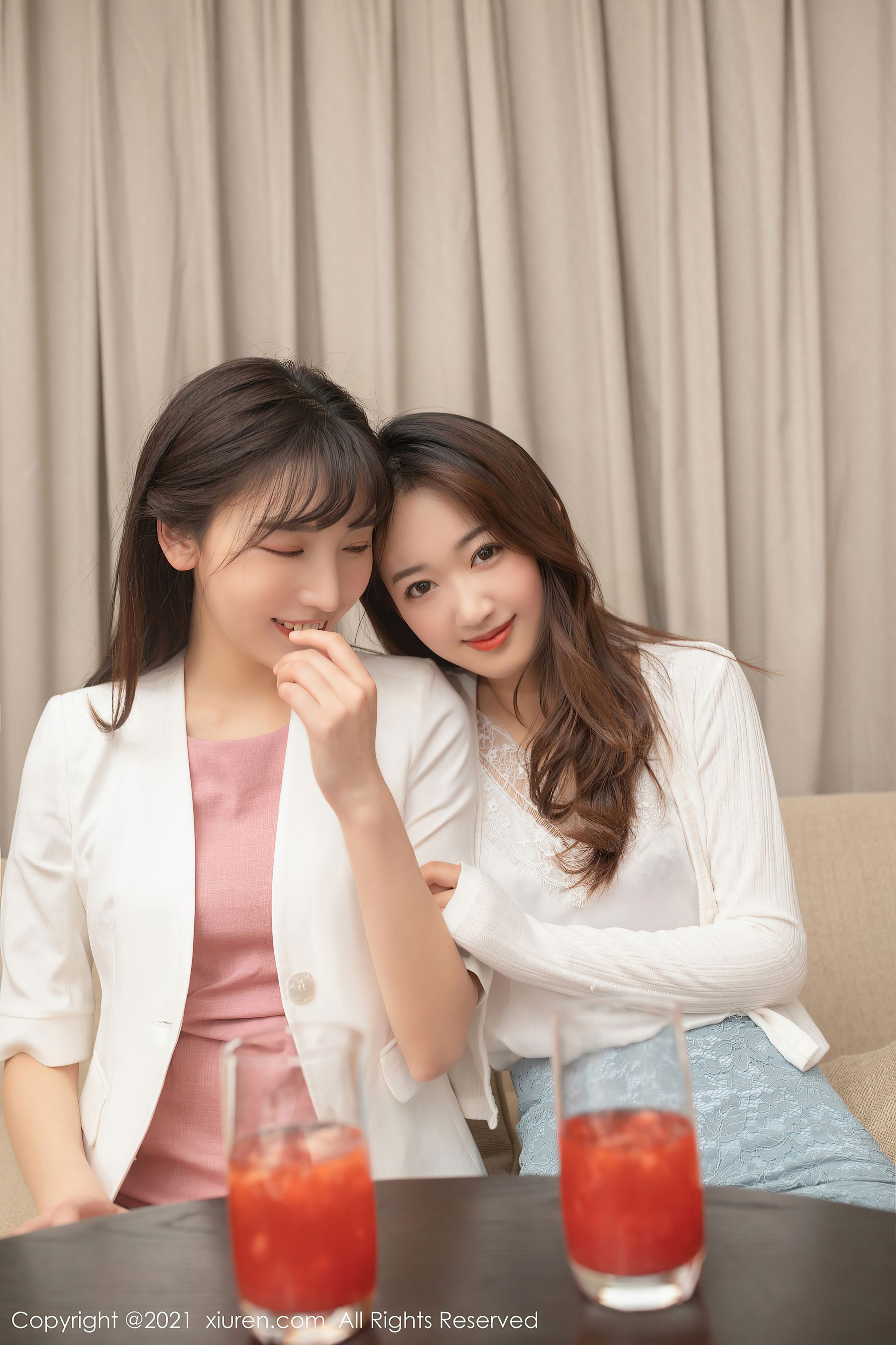 [秀人XIUREN] No.3115 唐安琪&@陆萱萱_第5张