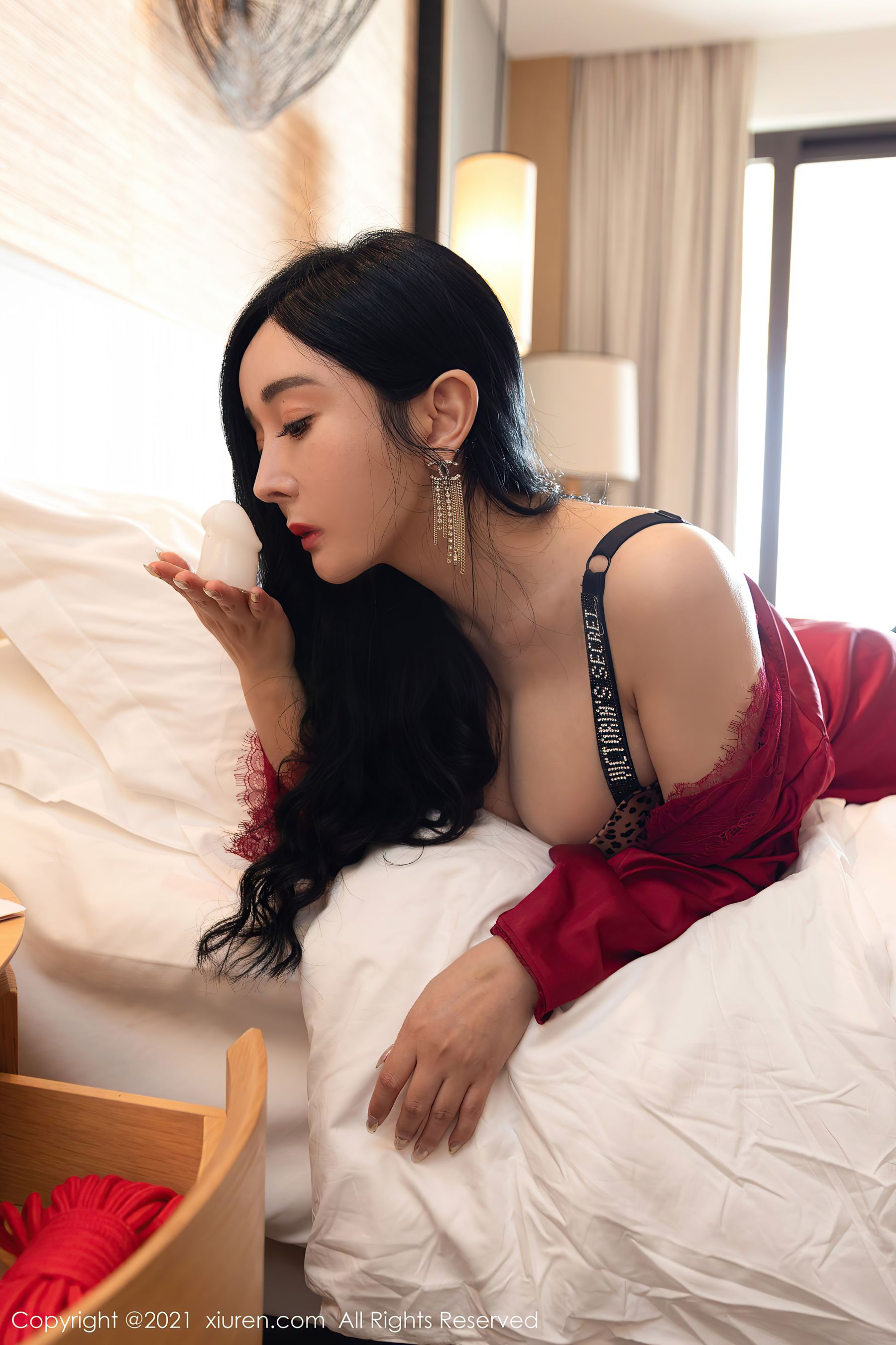 [秀人XIUREN] No.3347 允爾_第4张