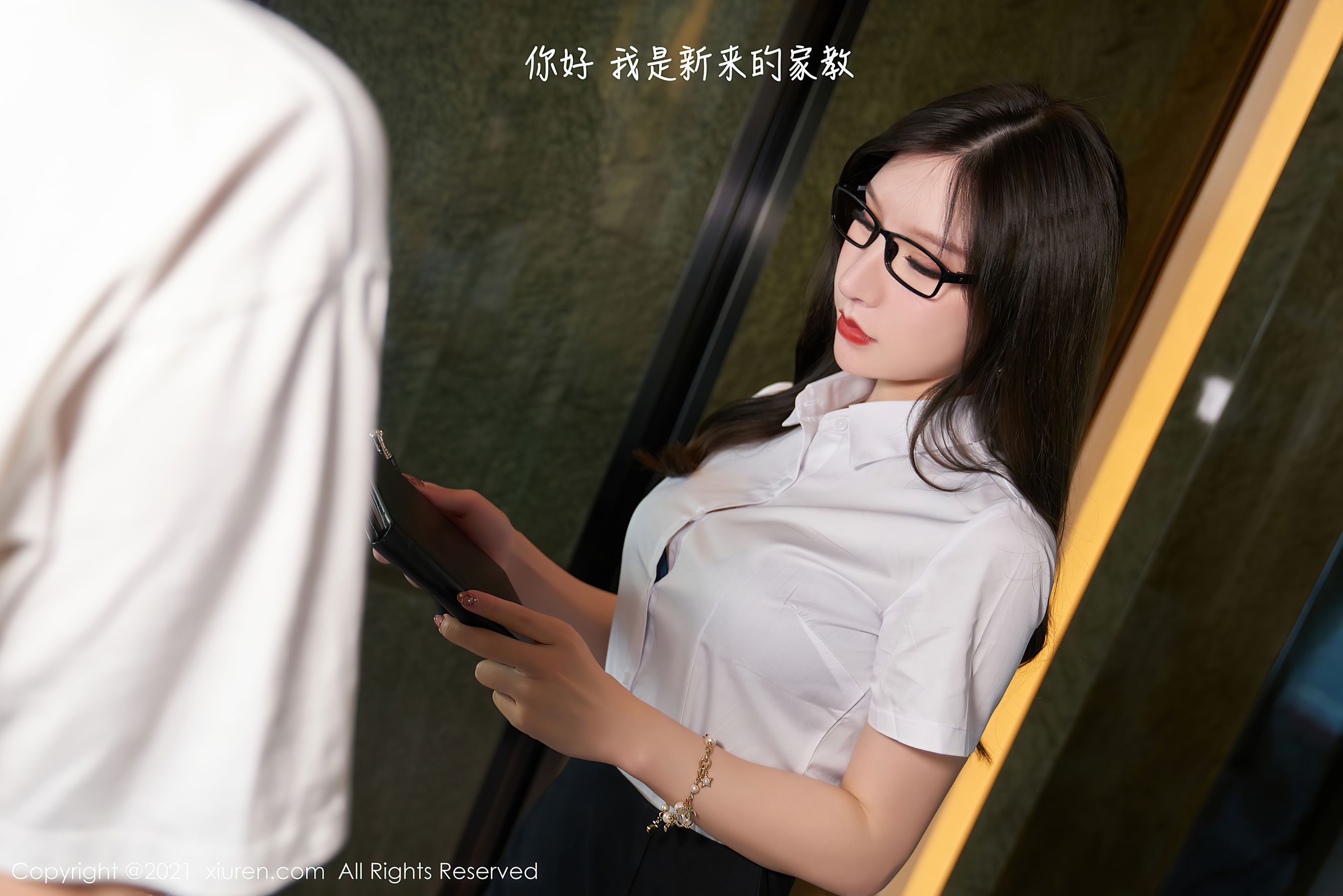 [秀人XIUREN] No.3455 周于希Sandy_第1张
