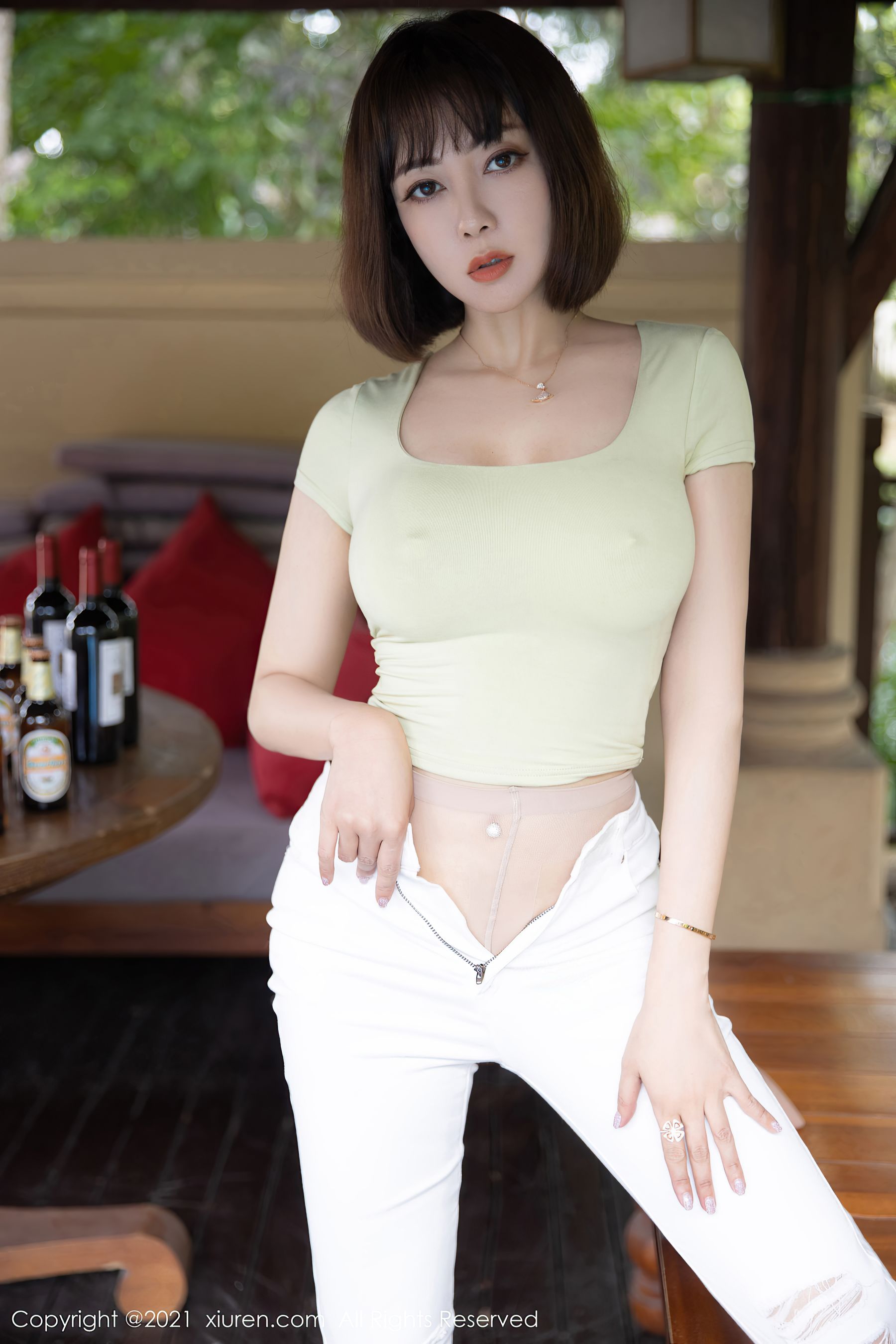 [秀人XiuRen] No.3704 果儿Victoria_第1张