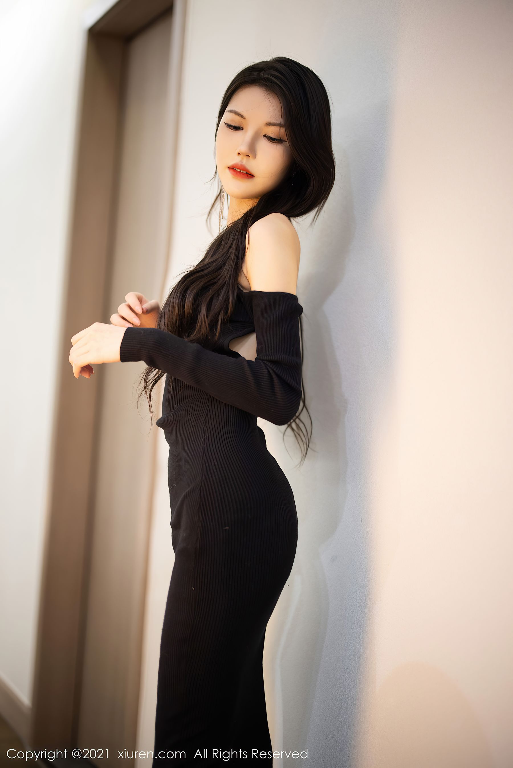 [秀人XiuRen] No.3822 媛媛酱belle_第1张