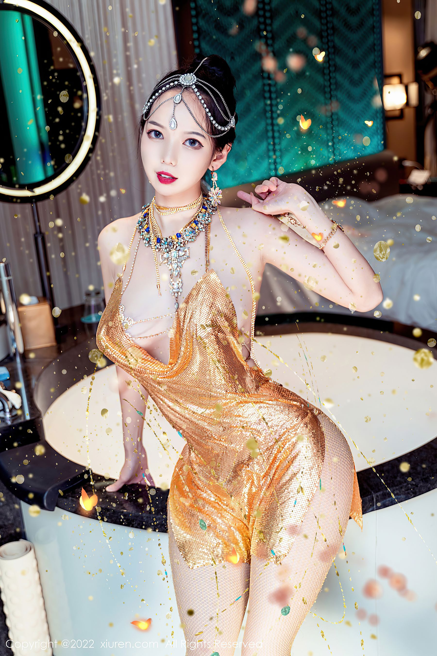 [秀人XiuRen] No.5559 大美妞儿_第2张
