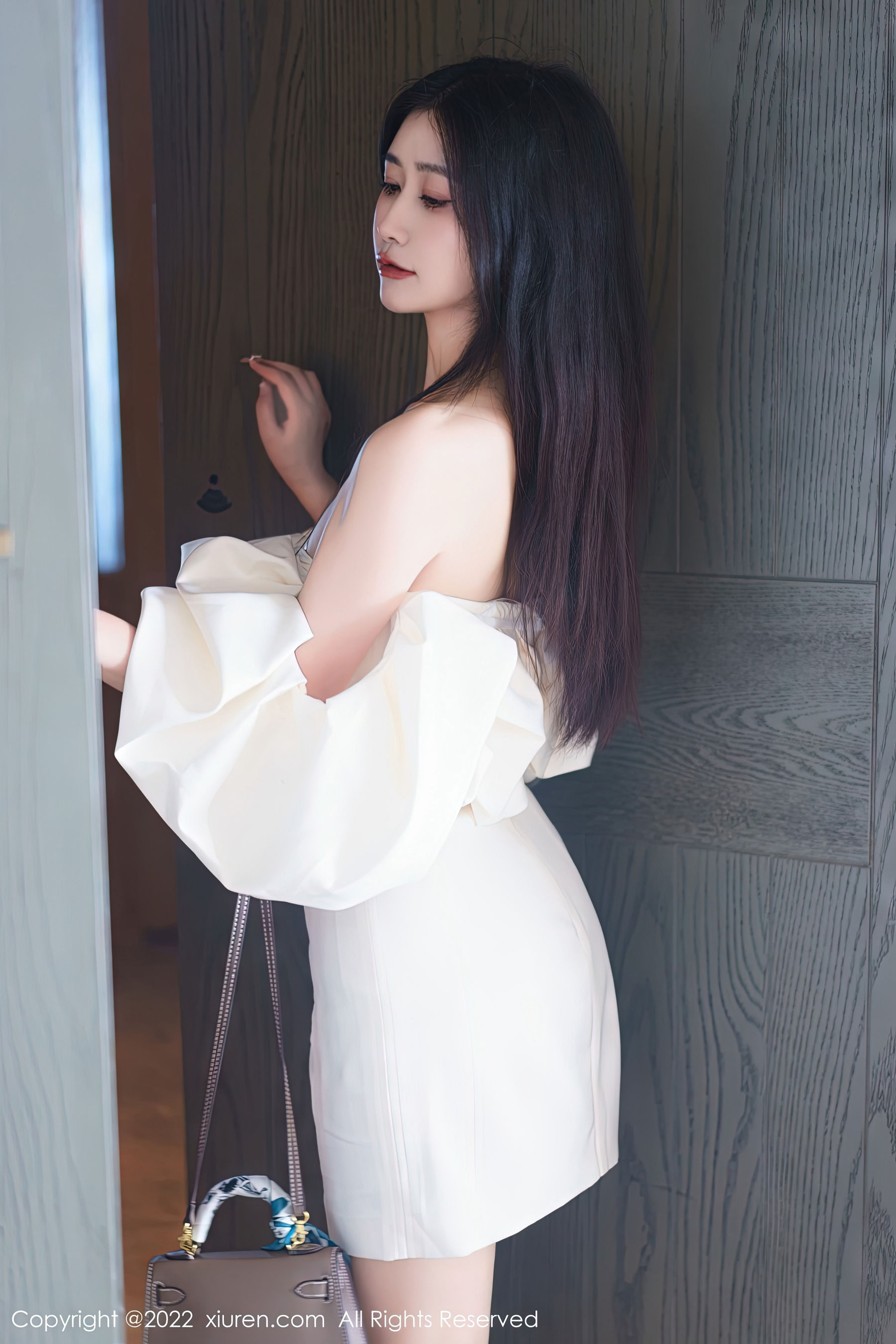 [秀人XiuRen] No.6032 laura阿姣_第3张