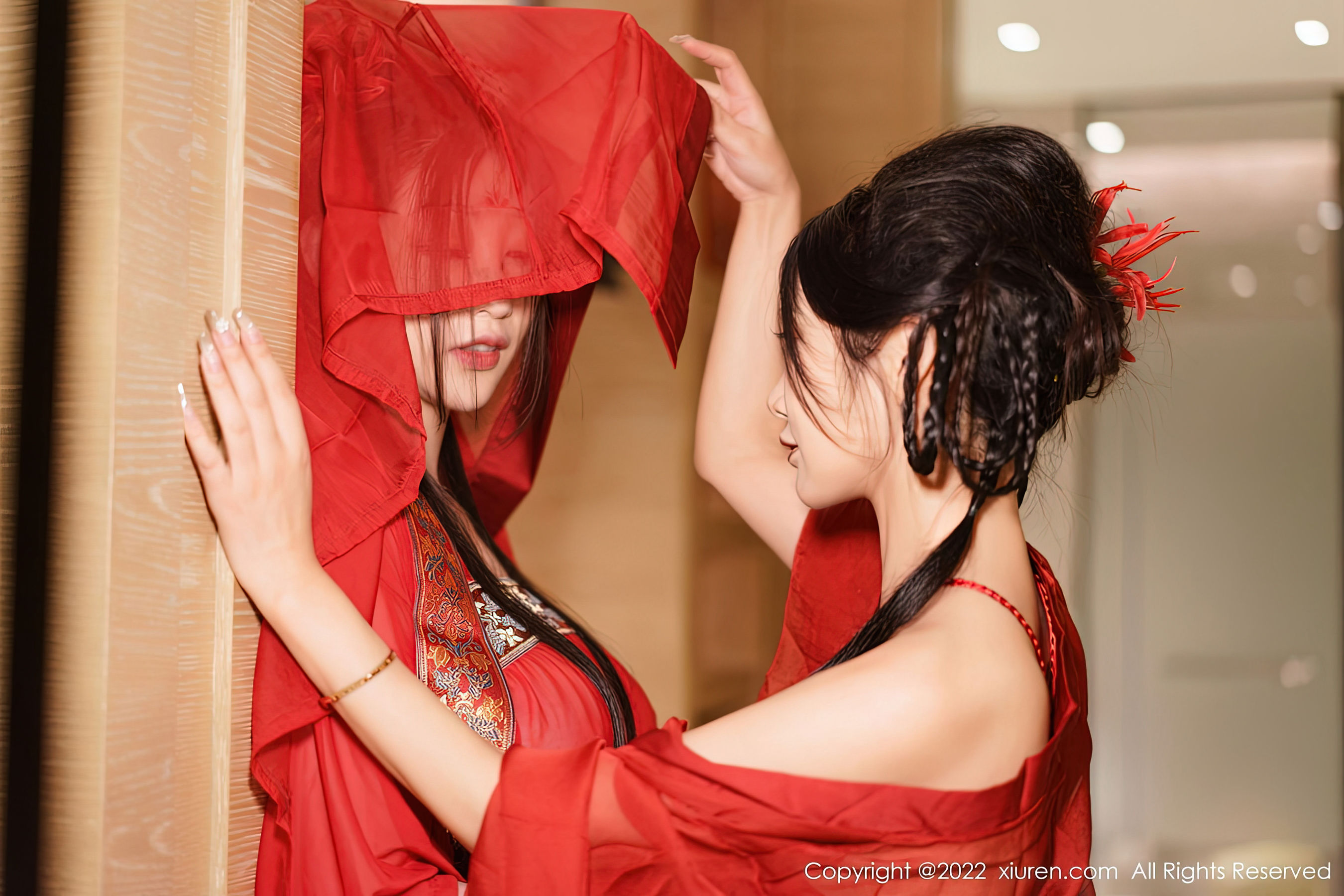 [秀人XiuRen] No.6068 laura阿姣&妲己_Toxic_第5张