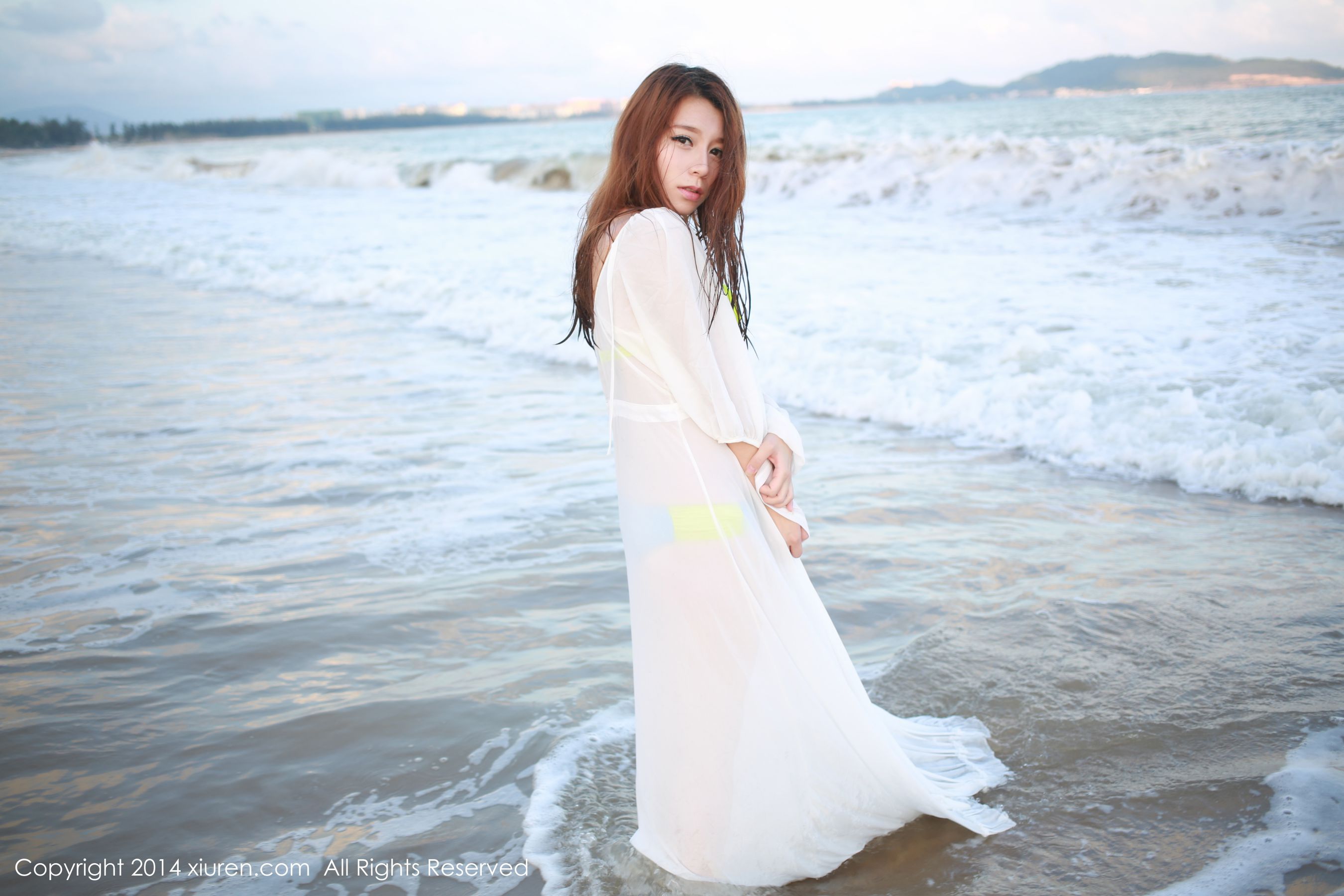 Vetiver嘉宝贝儿《三亚海边风情》 [秀人网XiuRen] No.165_第1张