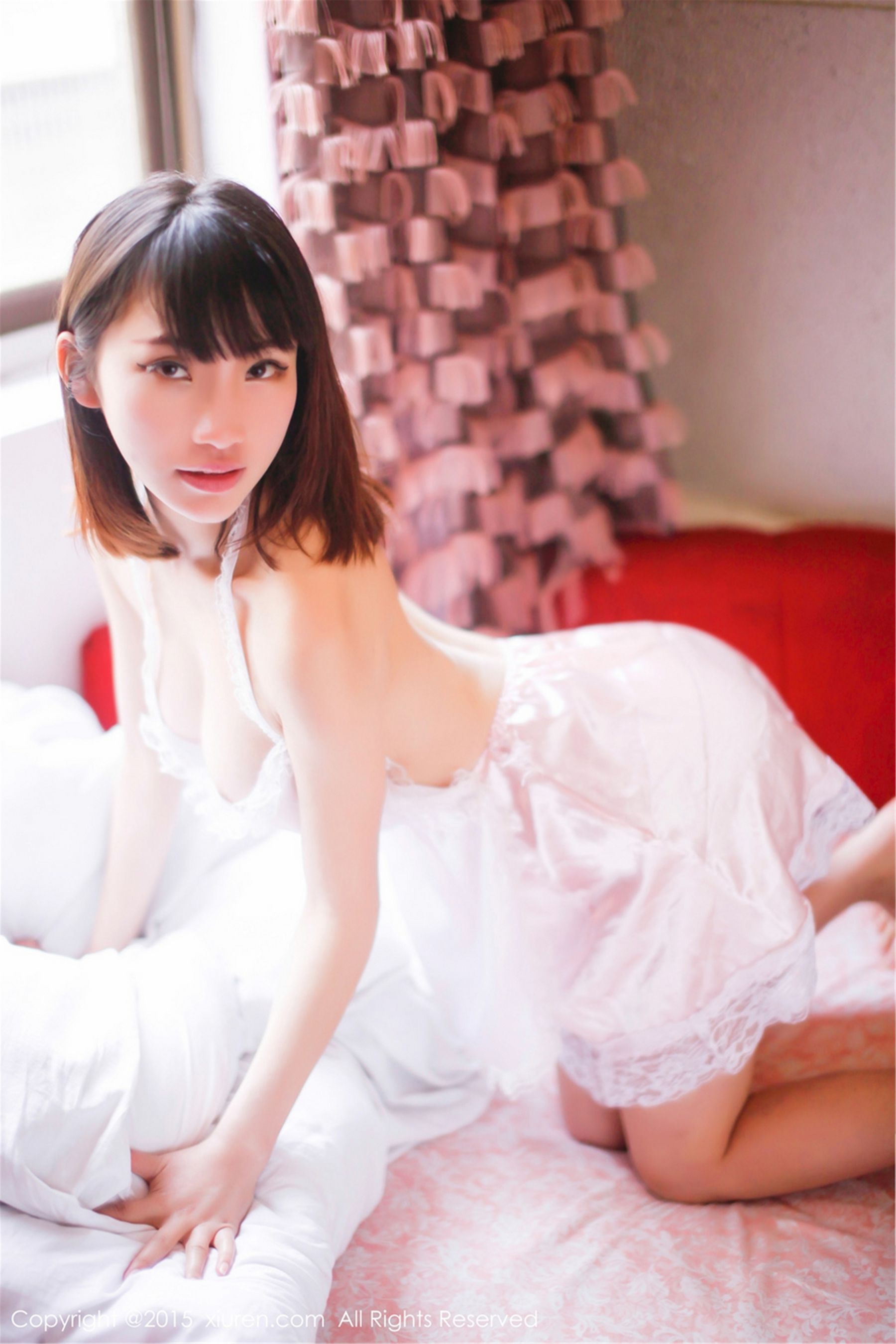 颜浅浅Cindy《挤胸+睡衣系列》 [秀人网XiuRen] No.270_第5张