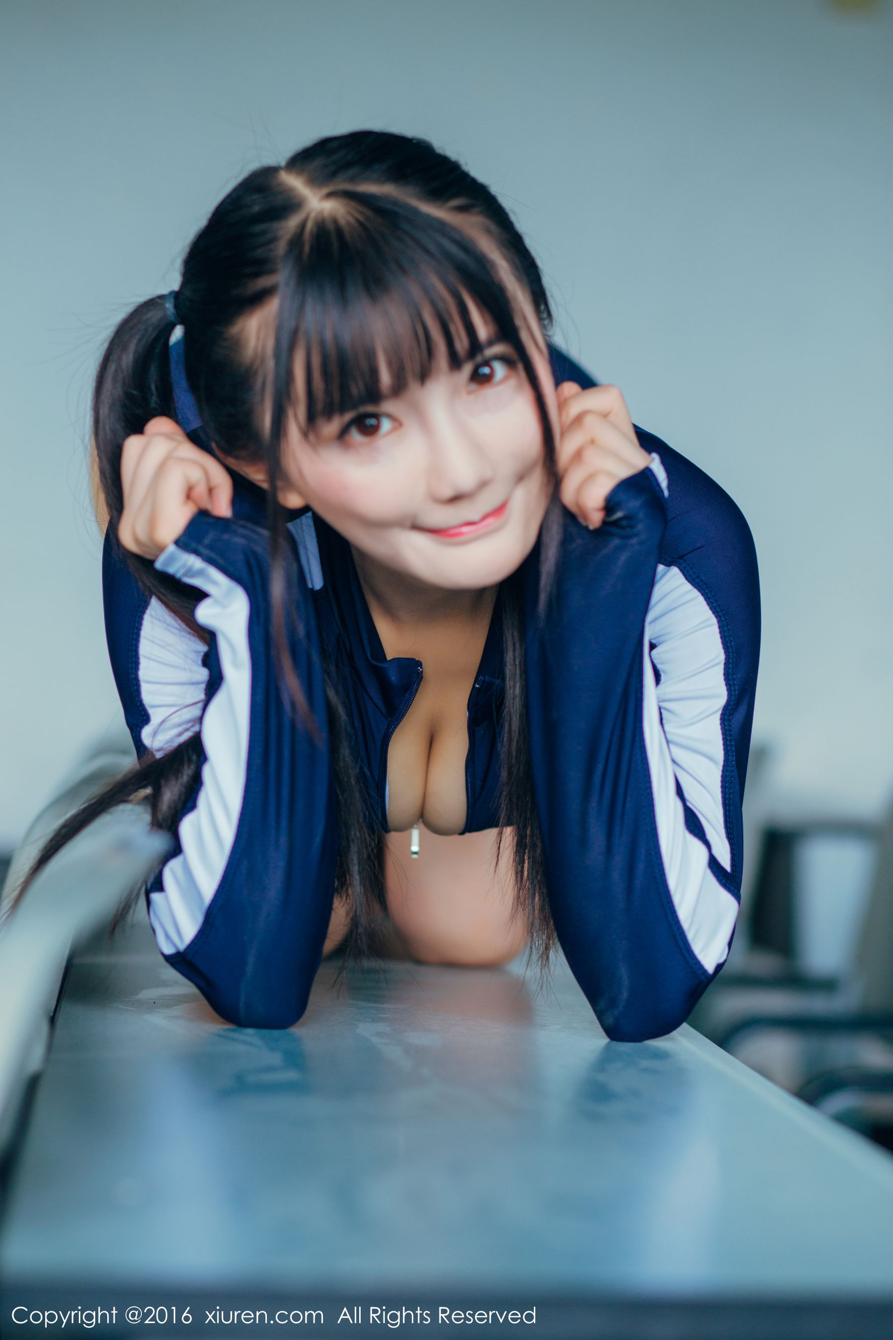 童颜巨乳模特@阿乖Kiddo/崔乖艺 [秀人网XiuRen] No.601_第4张