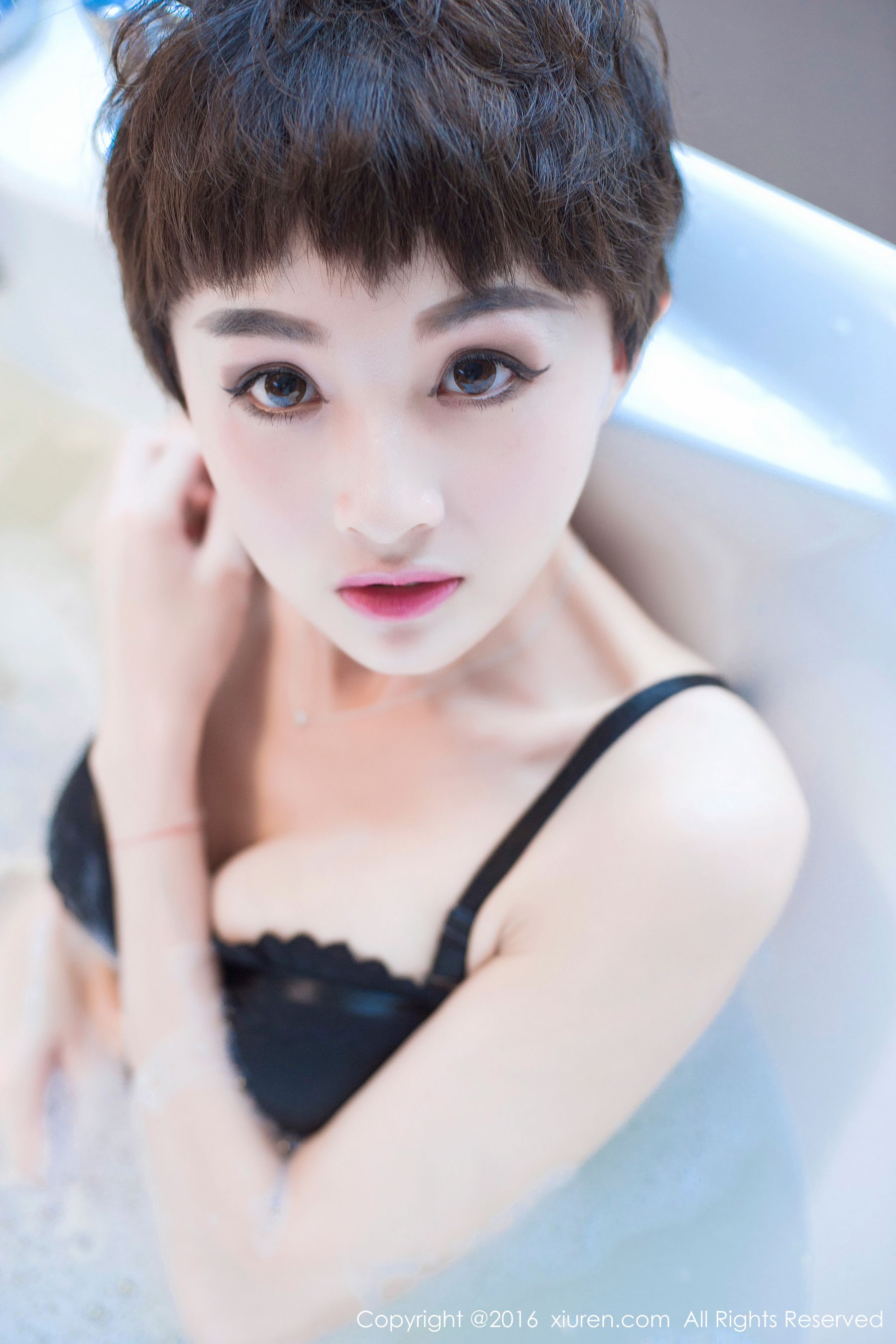 baby_kiki《真实美女空姐的休闲时光》 [秀人网XiuRen] No.657_第3张
