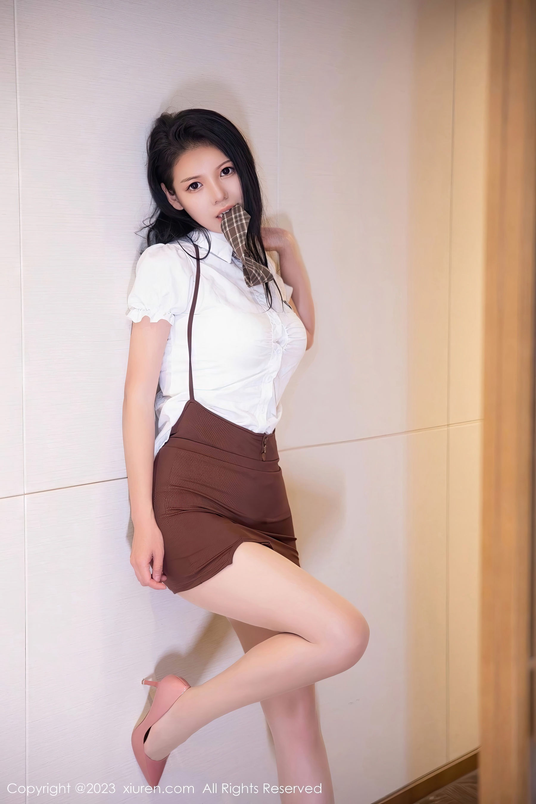 [秀人XiuRen] 2023.06.15 No.6917 大美妞儿_第5张