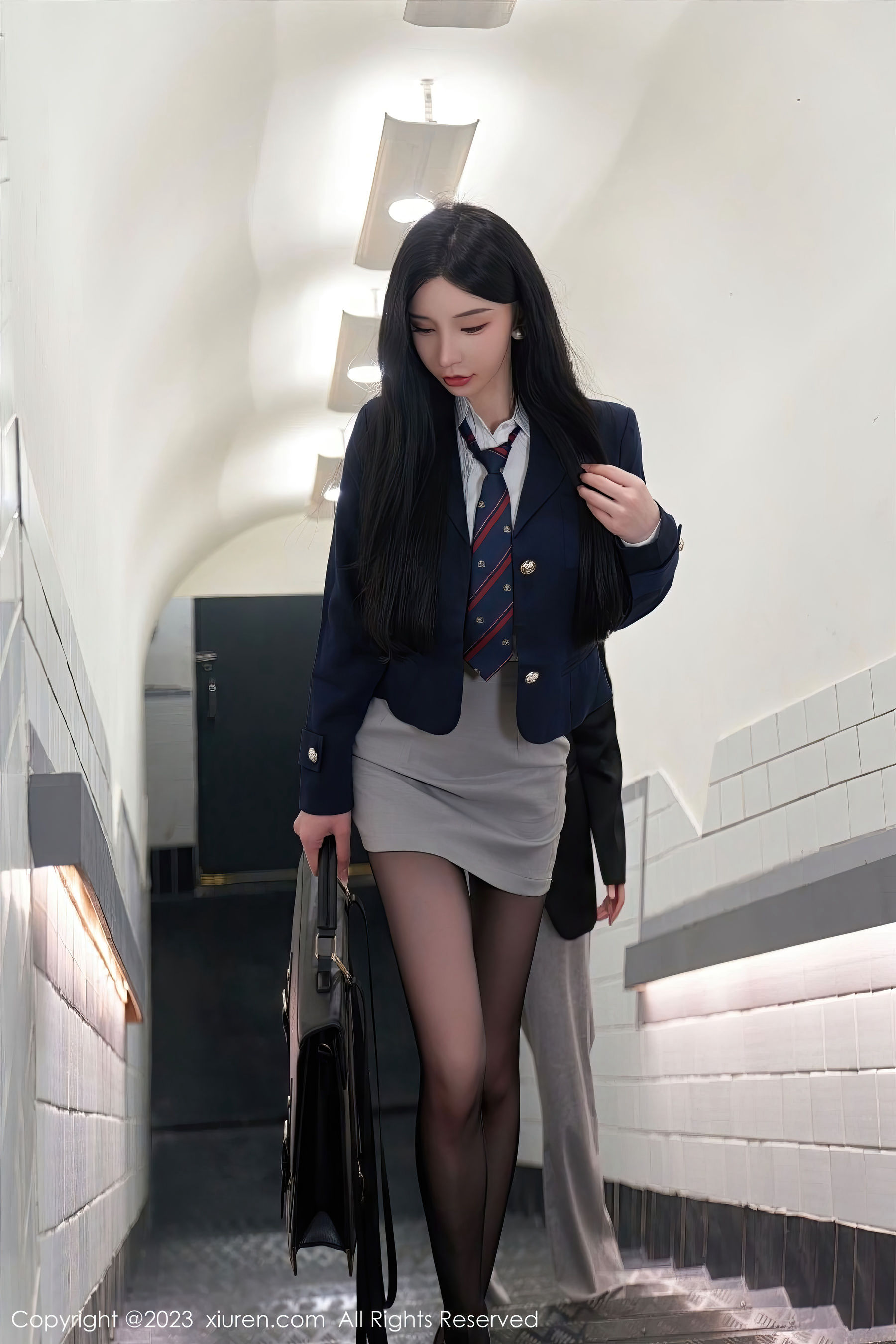 [秀人XiuRen] 2023.07.14 No.7086 周于希_第2张