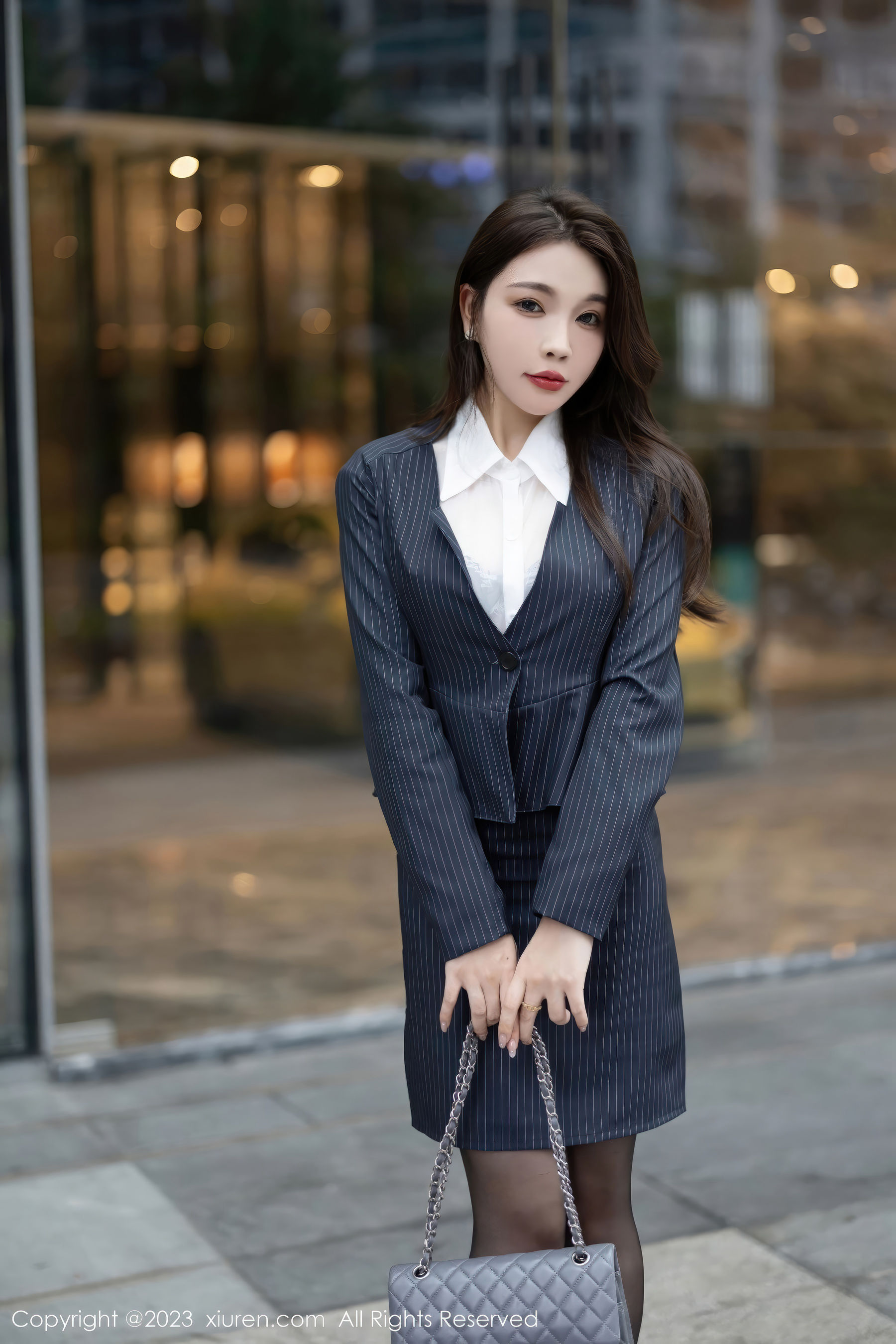 [秀人XiuRen] 2023.10.13 No.7508 徐莉芝_第3张