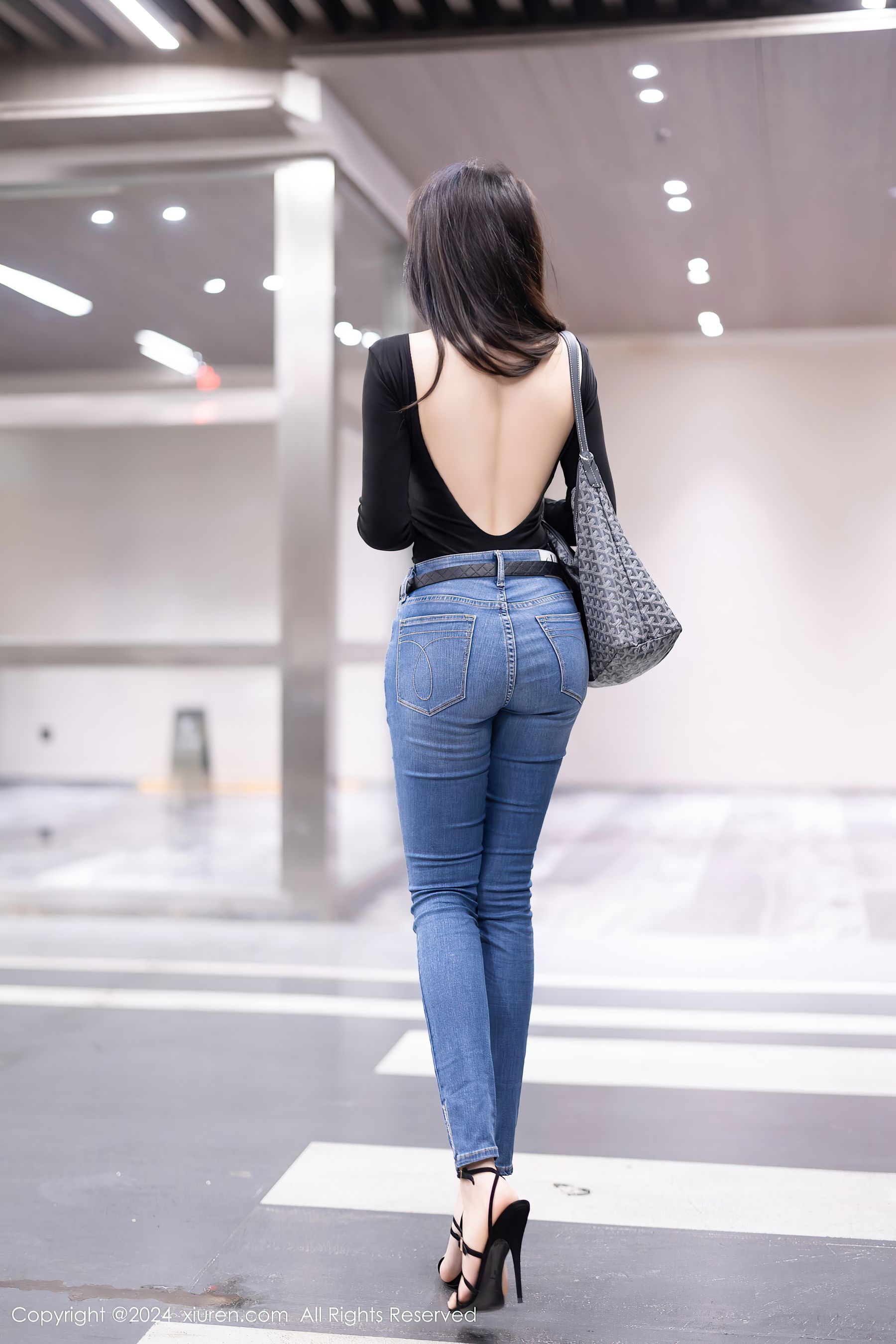 [秀人XiuRen] 2024.04.12 No.8385 徐莉芝Booty_第5张