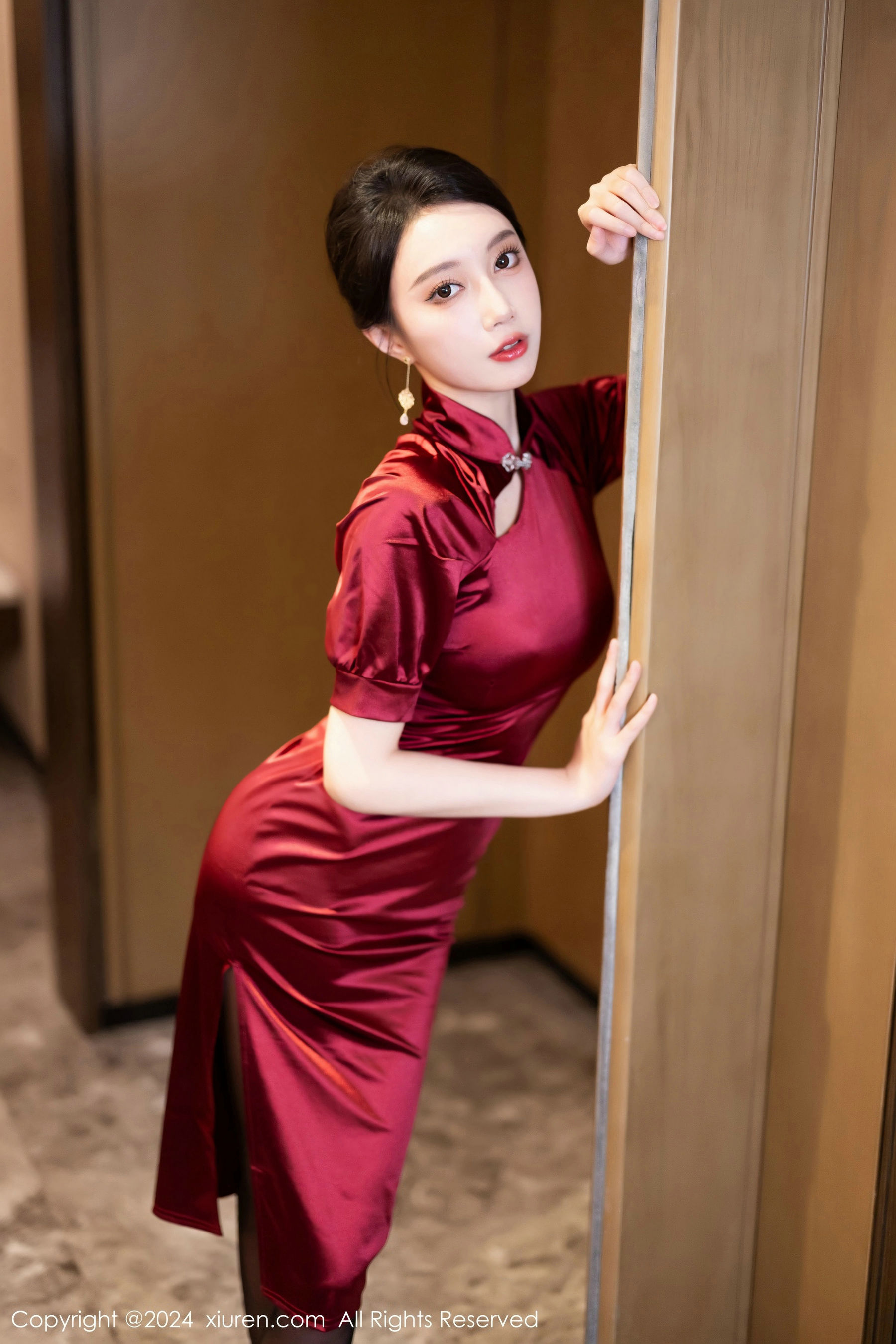 [秀人XiuRen] 2024.04.30 No.8479 玥儿玥_第3张