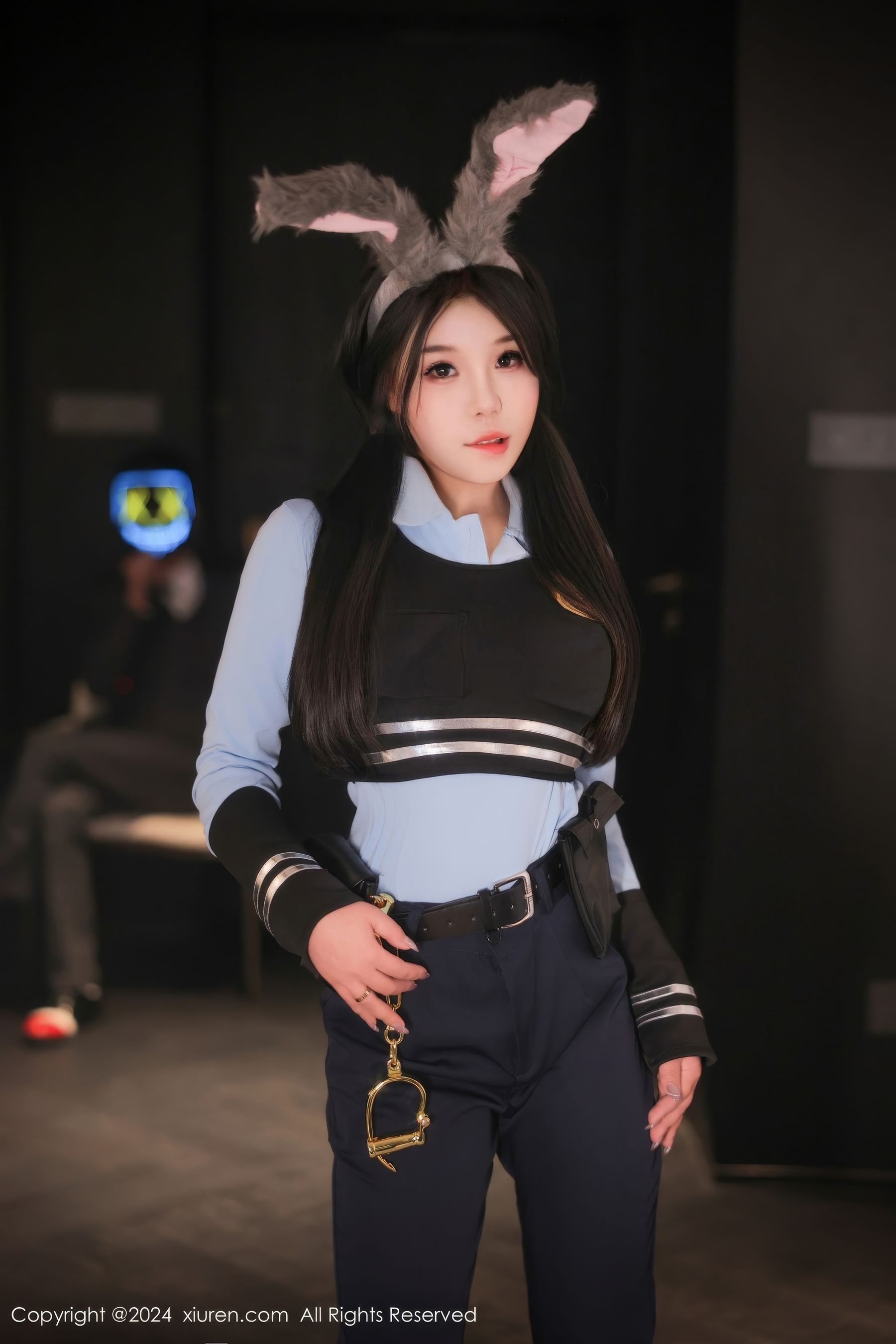 [秀人XiuRen] 2024.08.27 No.9071 麦田_第1张