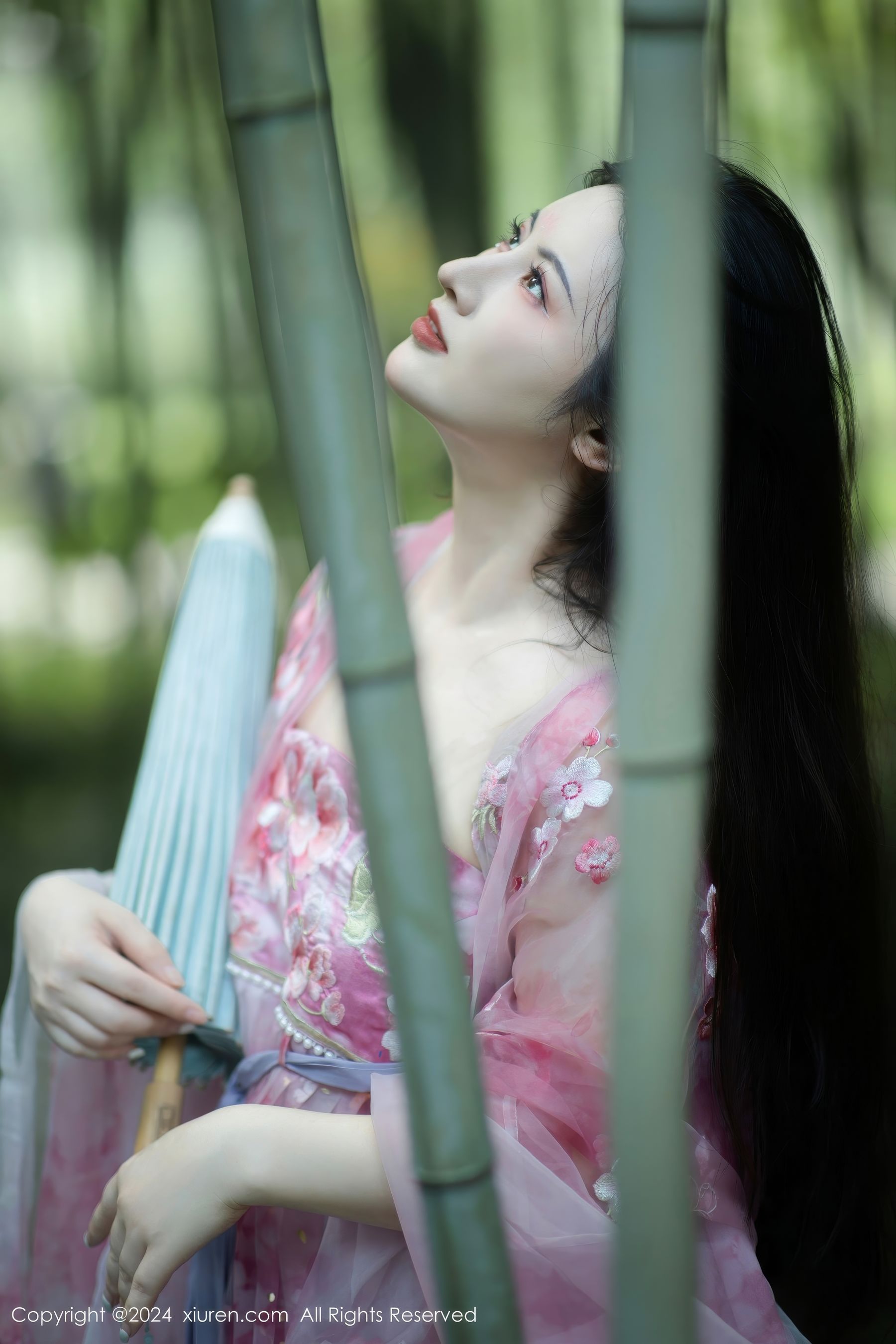 [秀人XiuRen] 2024.09.02 No.9100 诗诗kiki_第1张