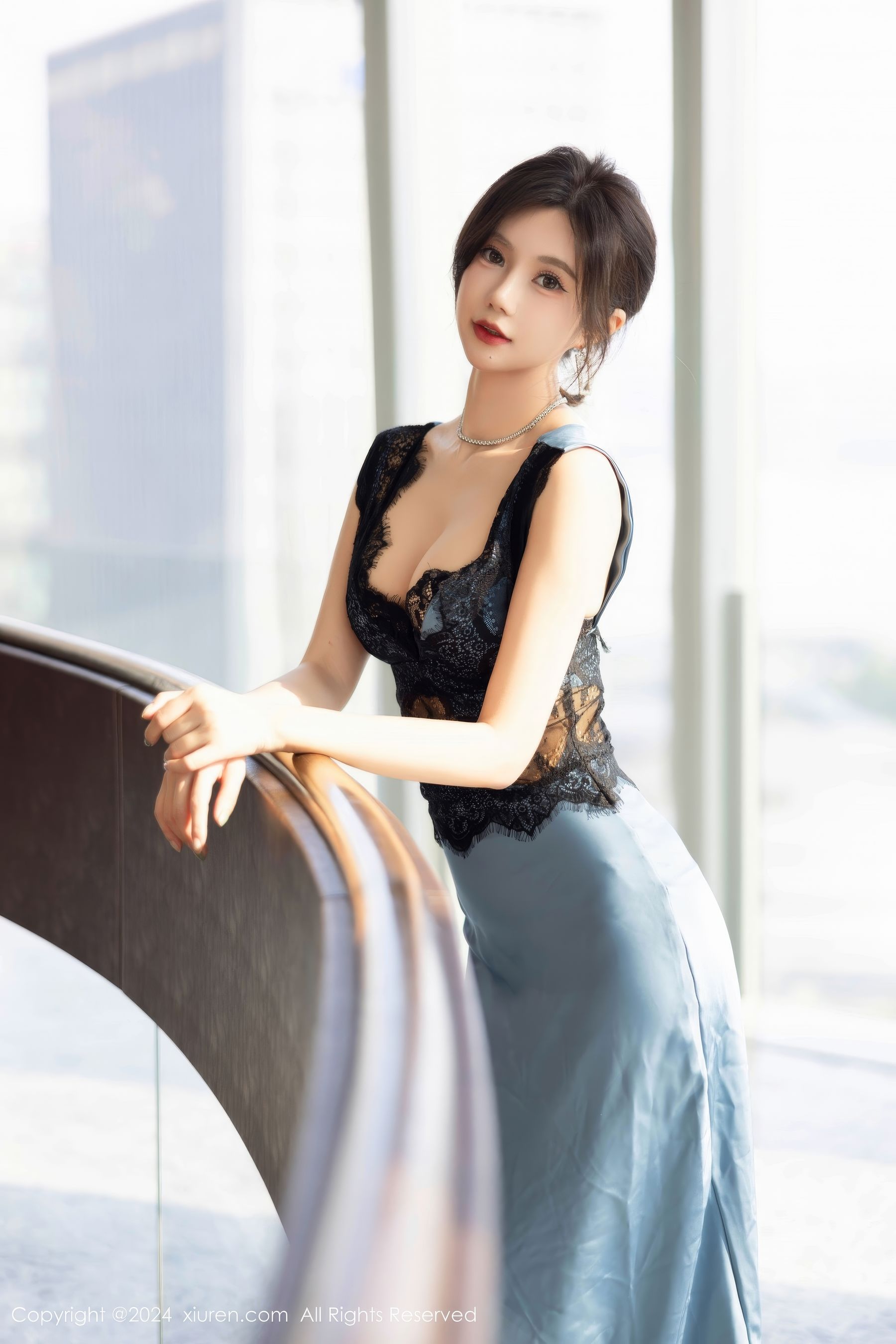 [秀人XiuRen] 2024.10.18 No.9310 绮里嘉ula_第2张