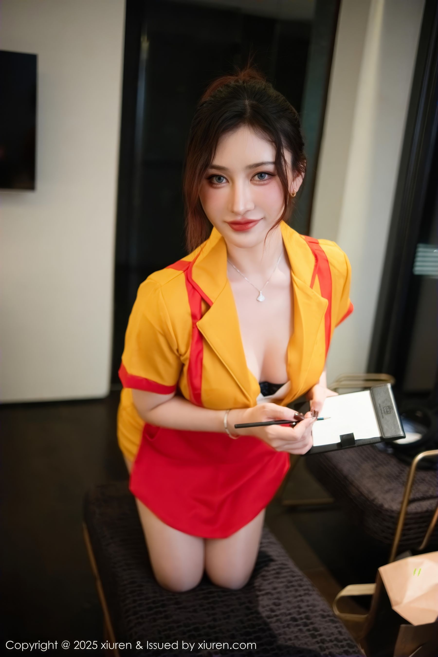 [秀人XiuRen] 2025.01.02 No.9695 蕾蕾醒了没_第5张