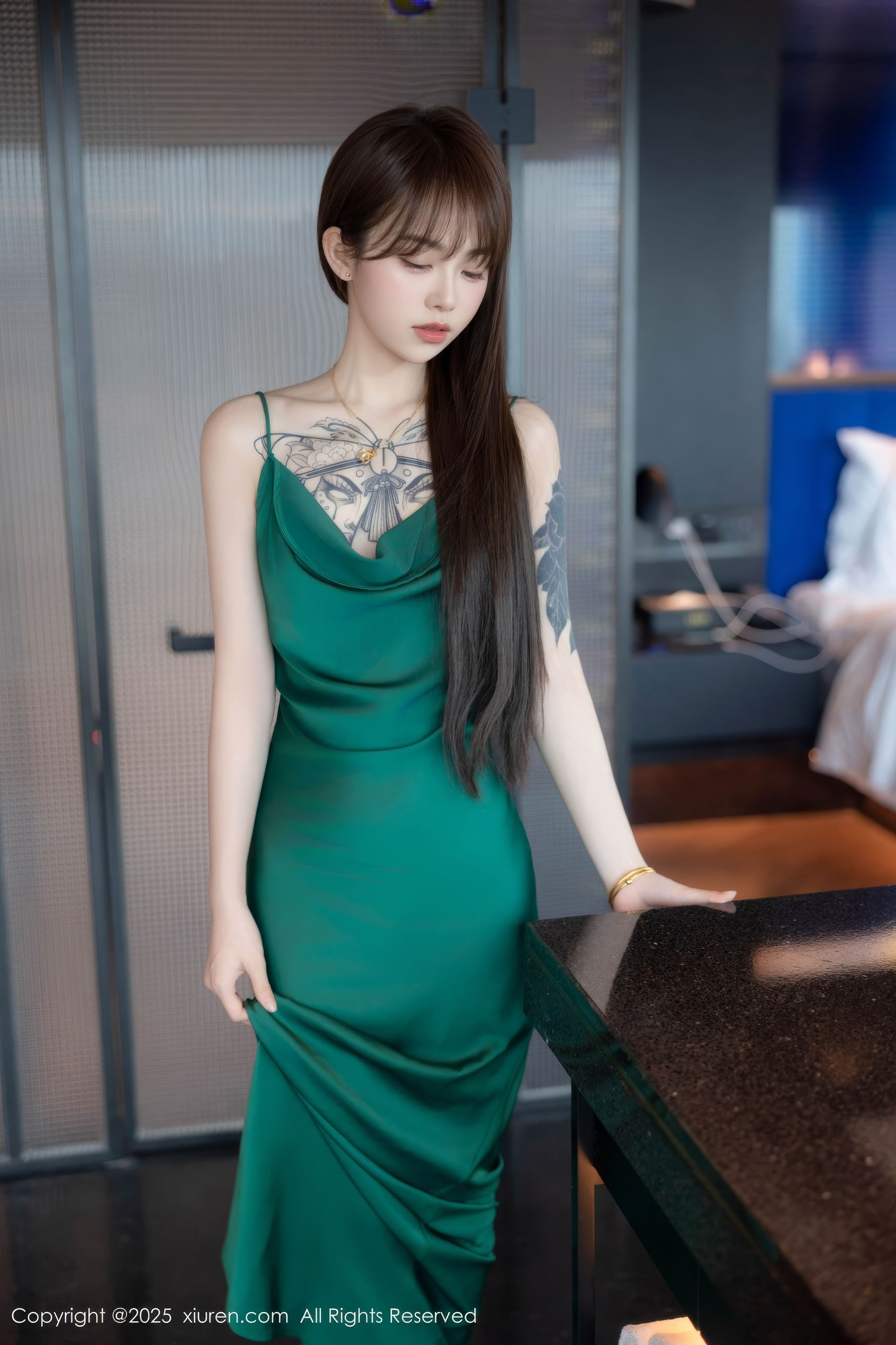[秀人XiuRen] 2025.01.23 No.9803 奶瓶_第3张