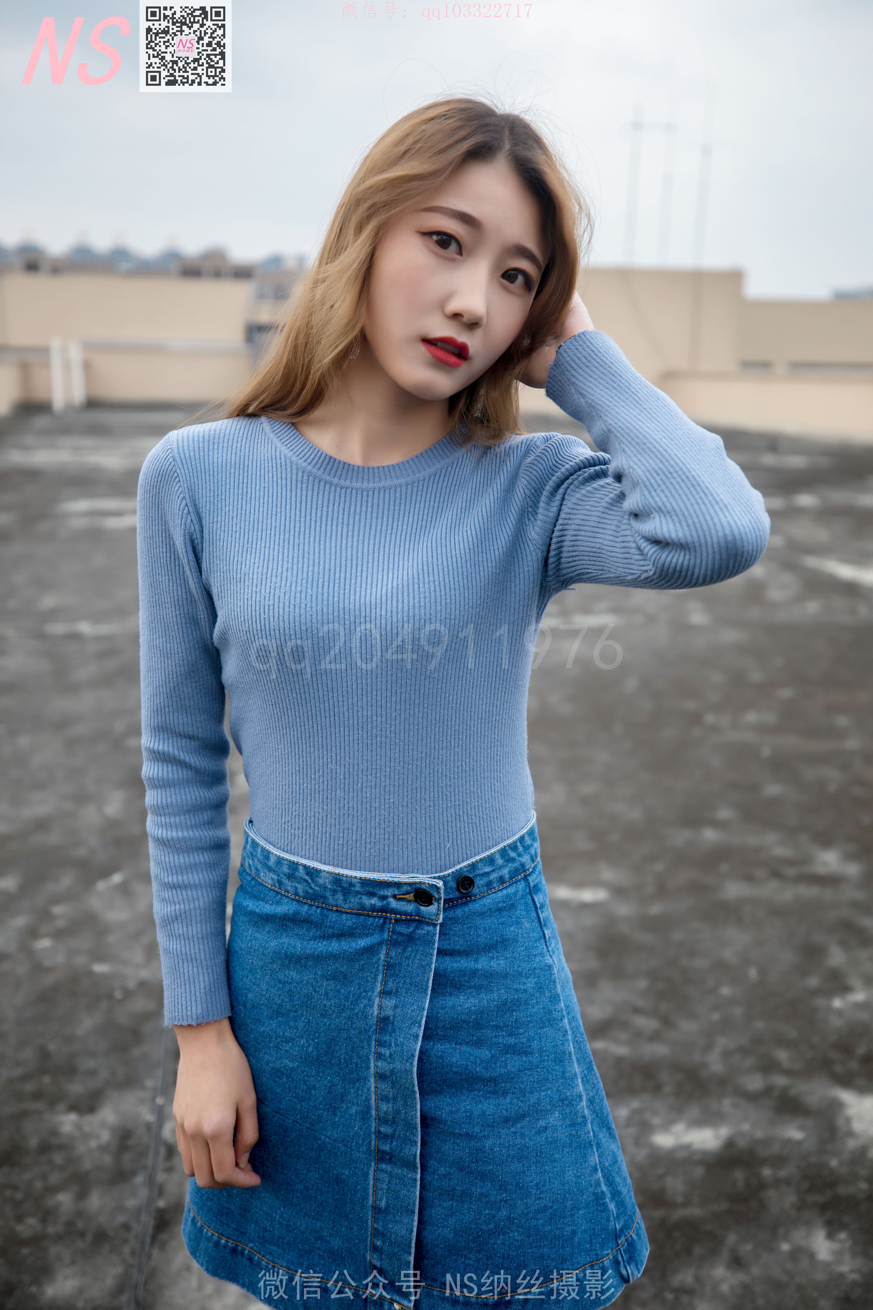 [纳丝摄影]  舒怡 女神天台肉色丝袜_第1张