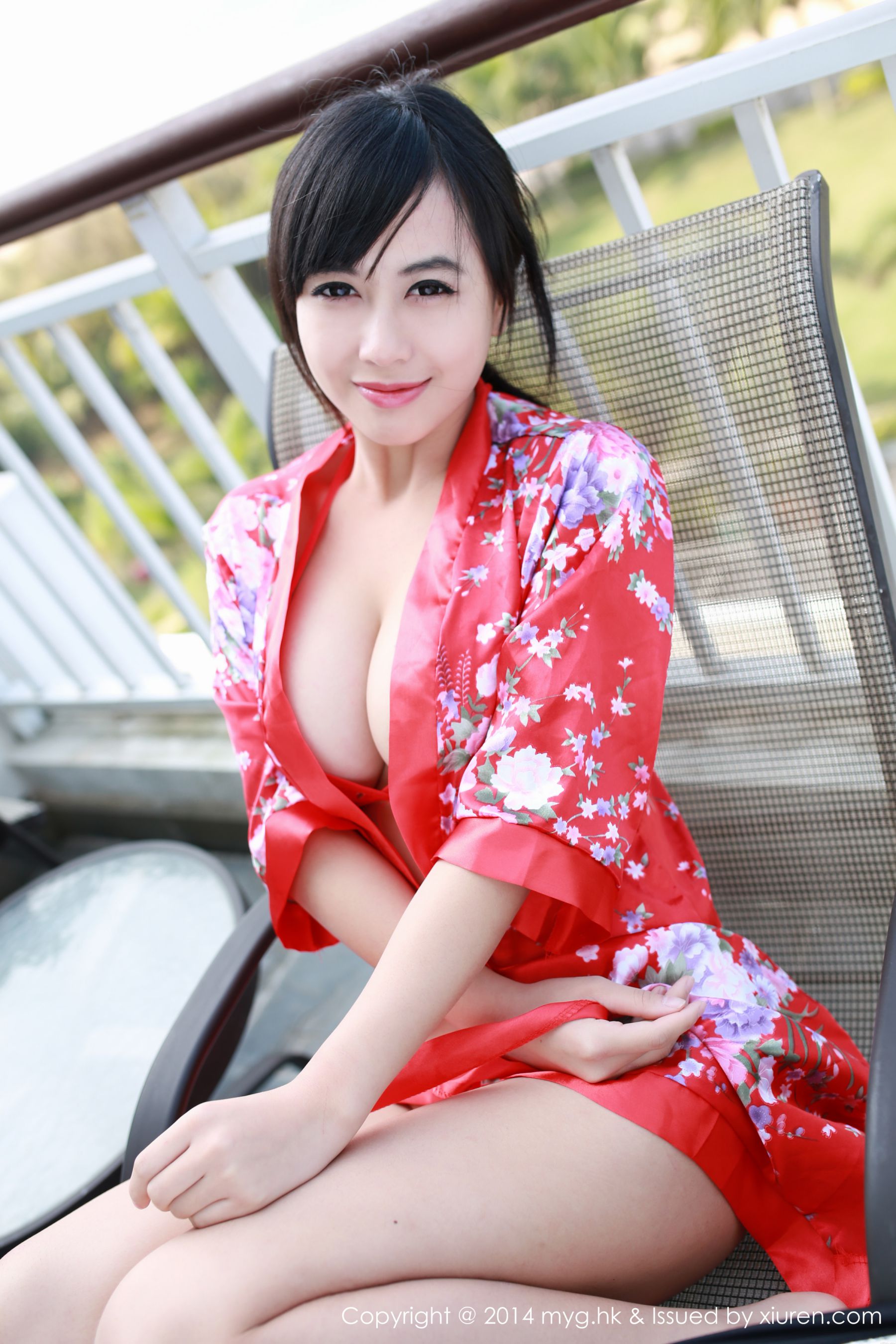 黄可christine《2套睡衣+泳装》 [美媛馆MyGirl] Vol.033_第1张