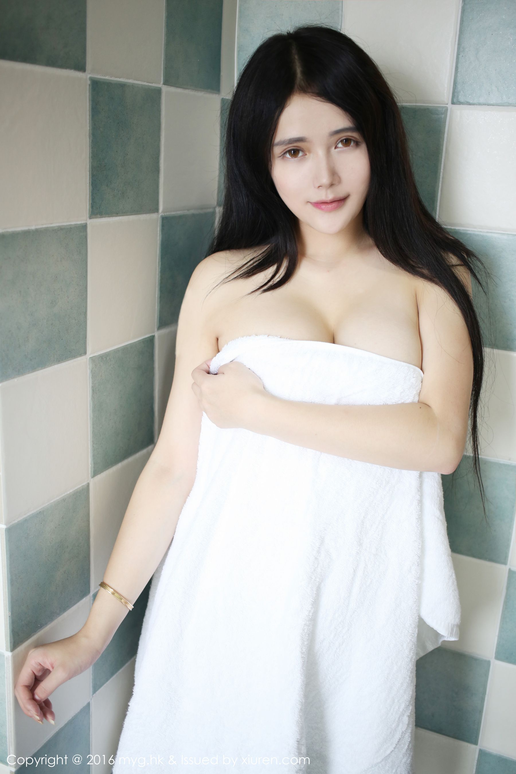 美胸翘臀模特@李雪婷Anna [美媛馆MyGirl] Vol.189_第4张