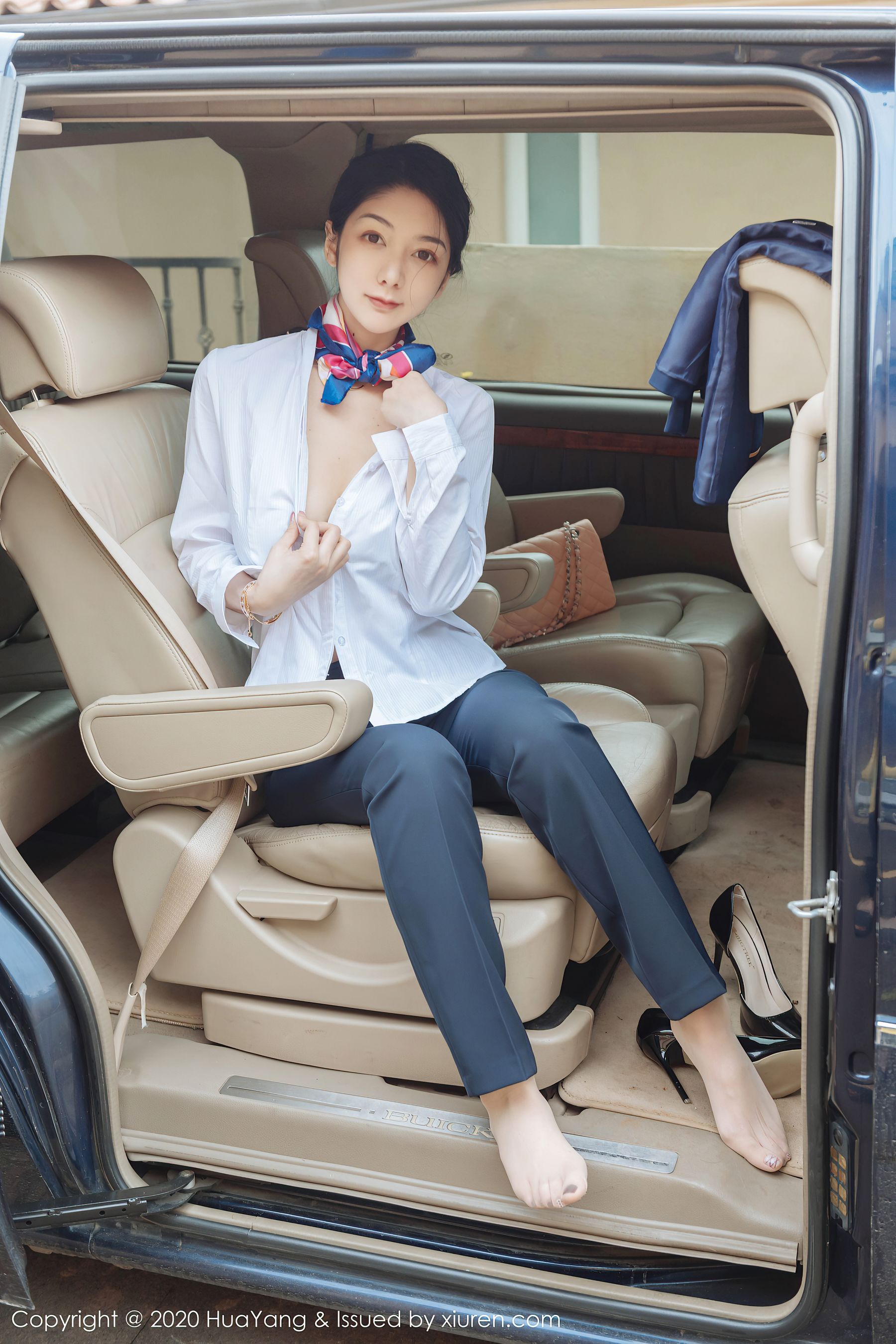 [花漾HuaYang] Vol.248 Angela小热巴_第2张