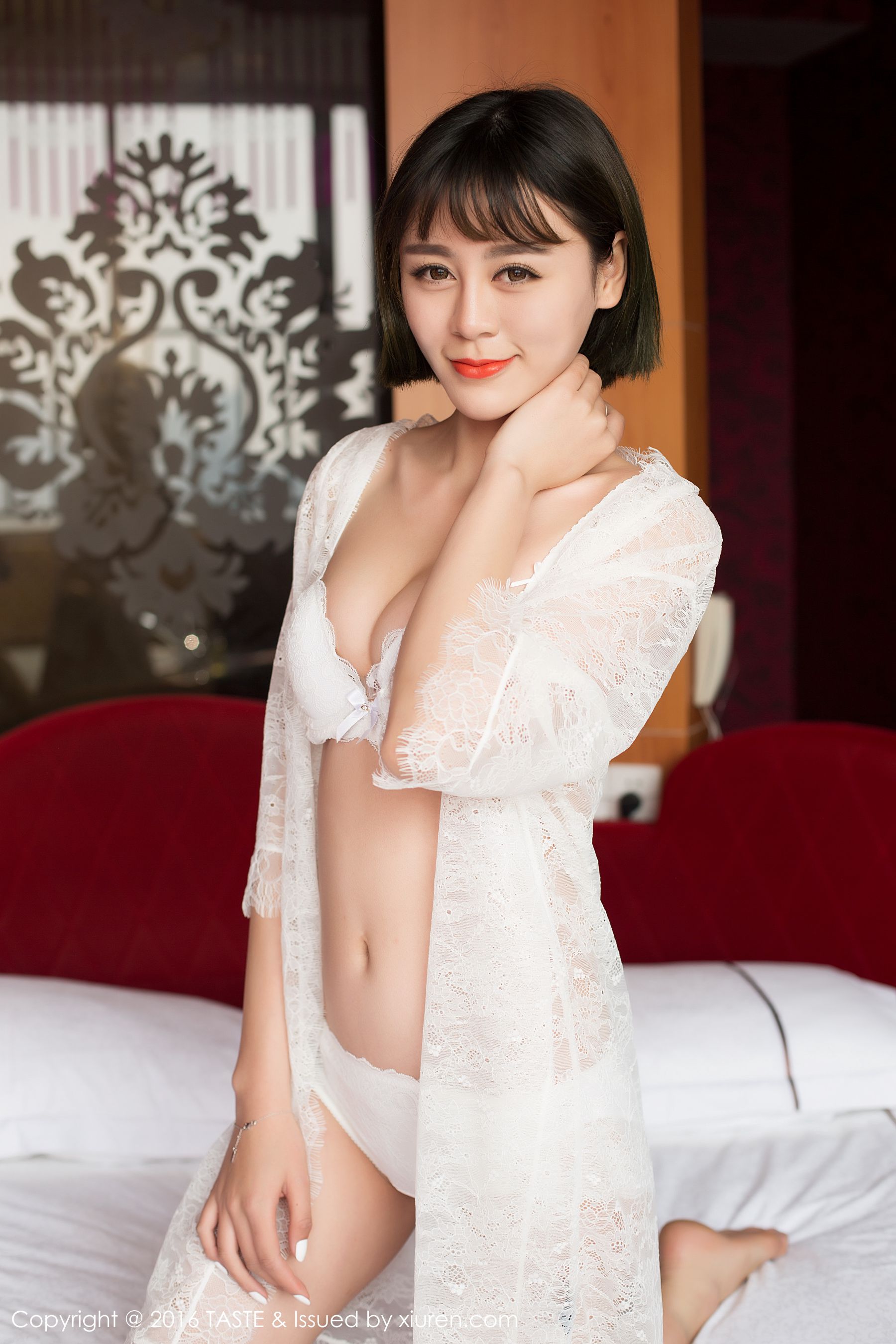 巨乳尤物汪萌萌 [TASTE顽味生活] Vol.010 写真集_第1张