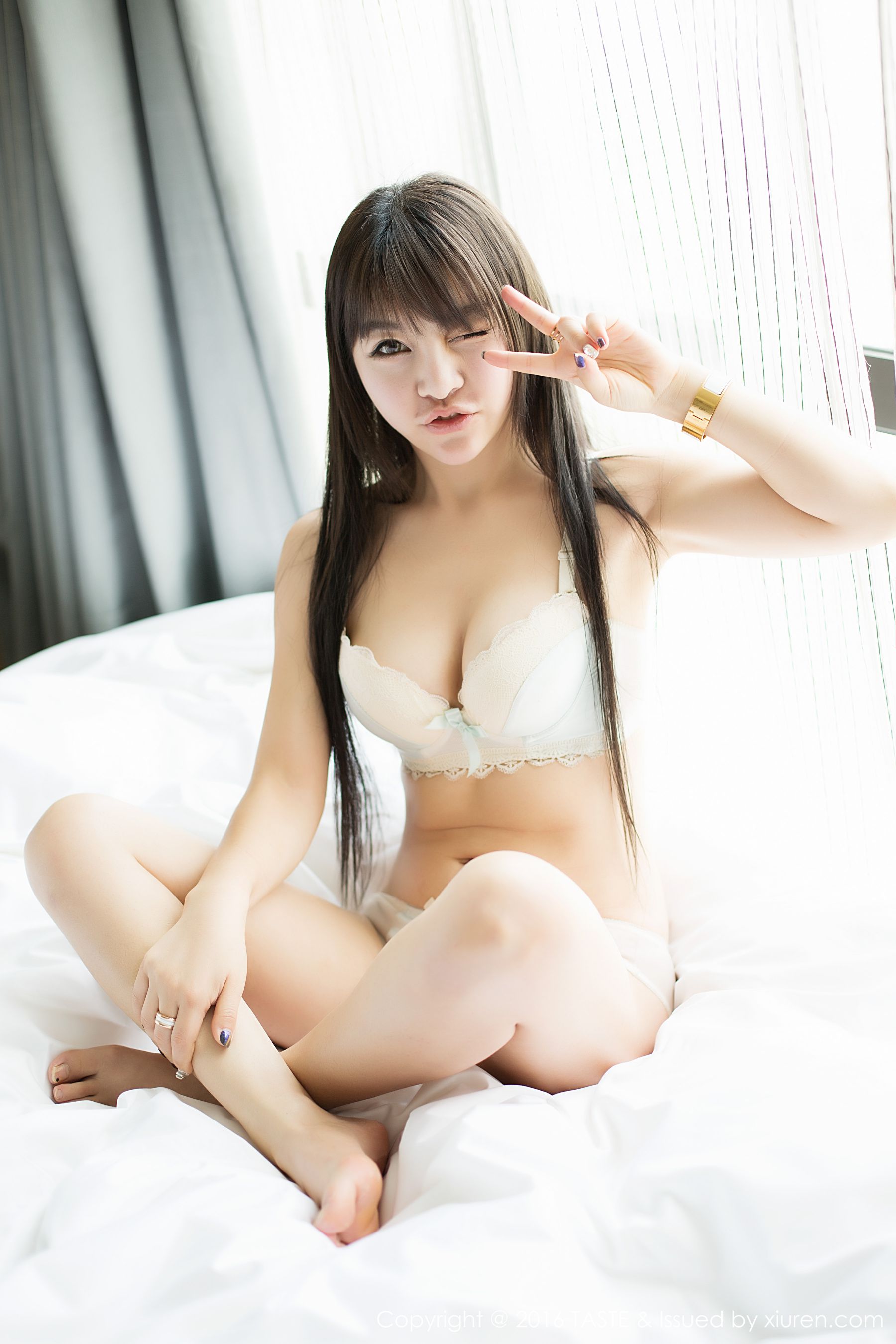 selina王玥晨《非诚勿扰女嘉宾》私房写真集 [TASTE顽味生活] Vol.022_第1张