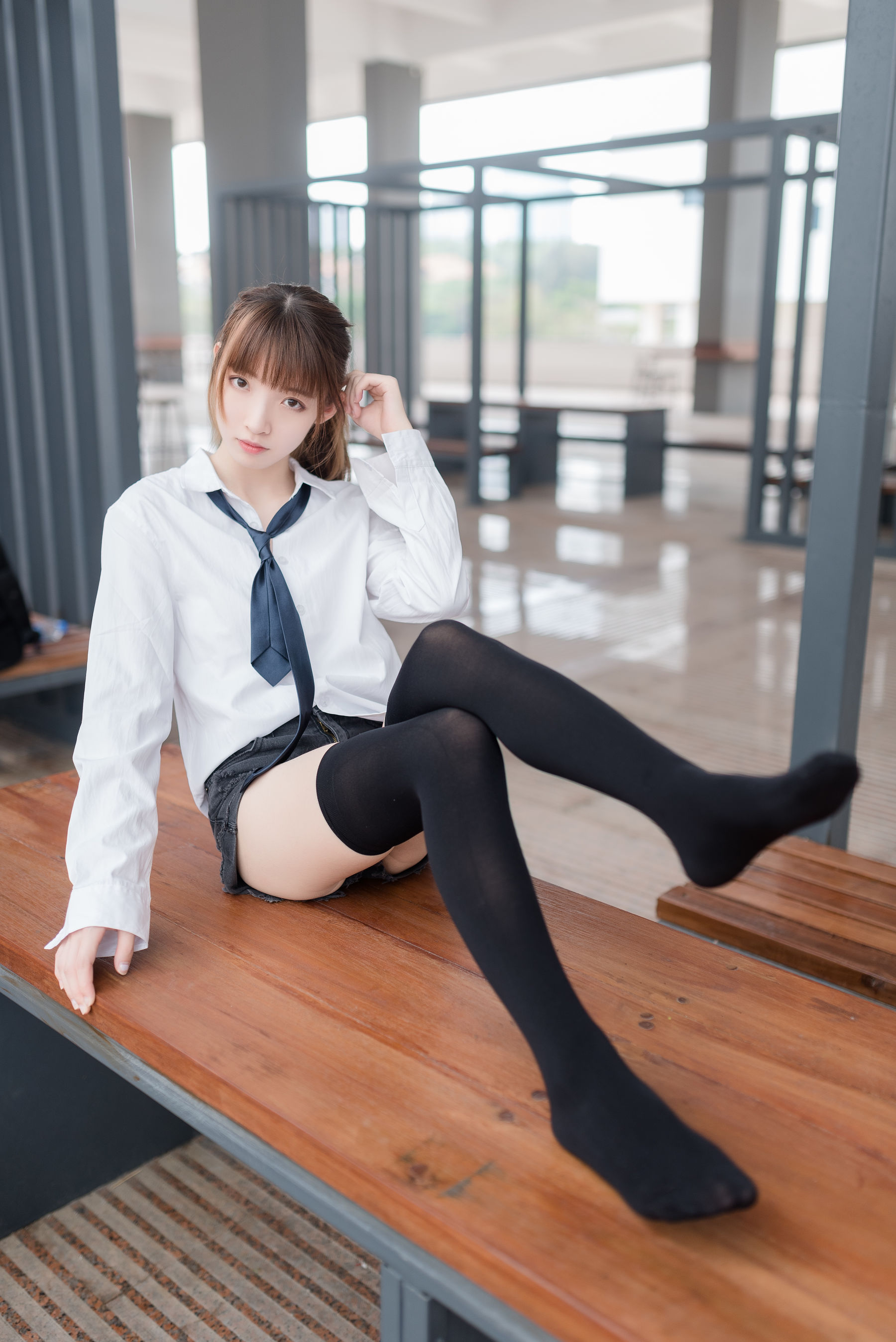 [风之领域] NO.039 祖木子 白衬衫黑丝美腿_第2张