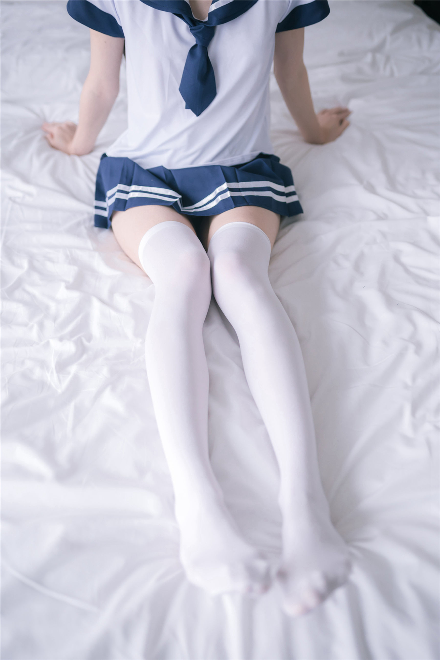 [风之领域] NO.084 白丝水手服_第1张