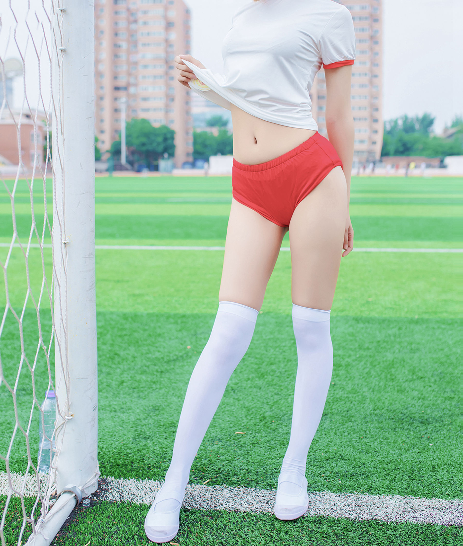 [风之领域] NO.132 体操服少女的过膝白丝_第4张