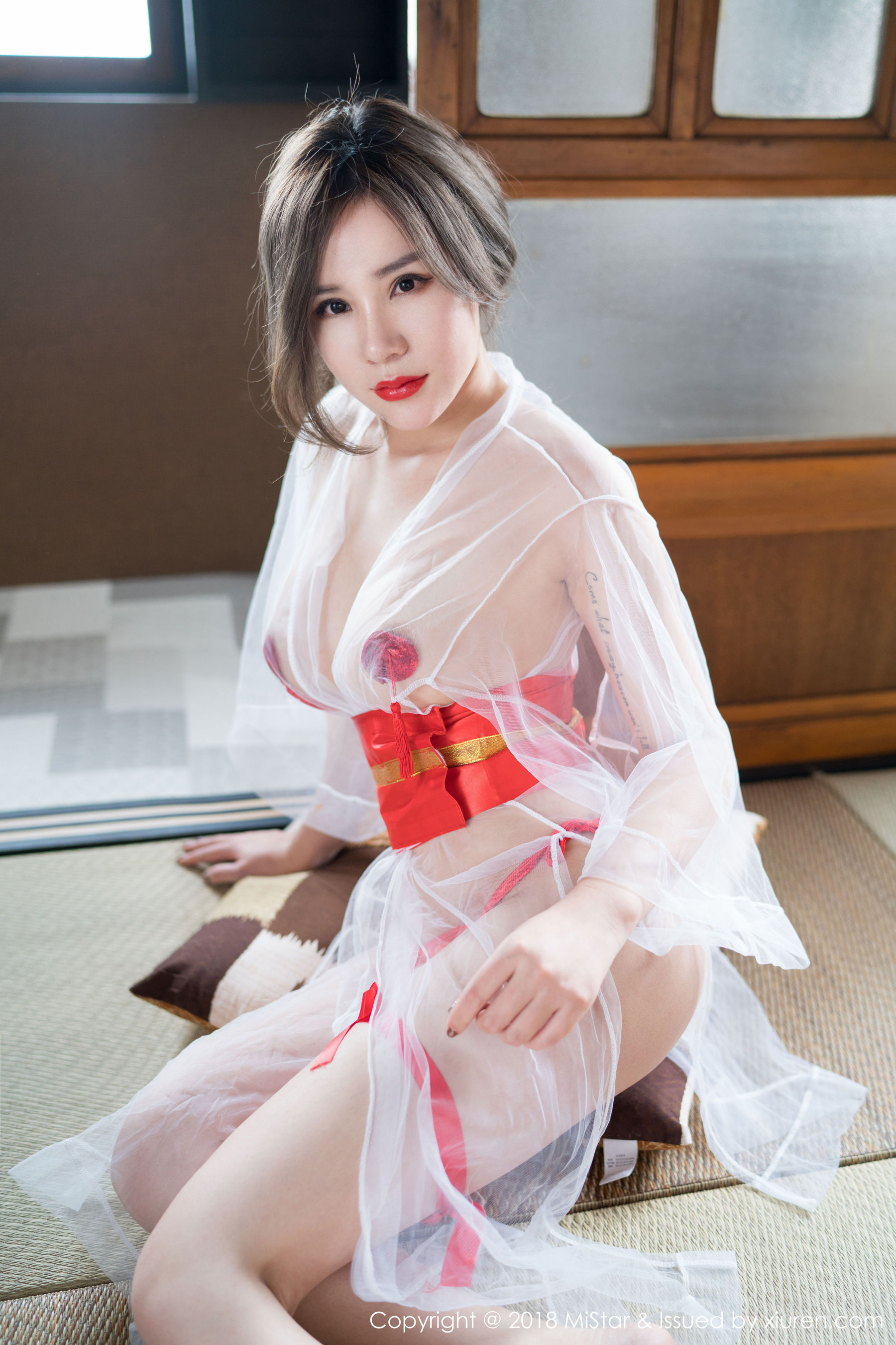 大奶昔Kyra《璀璨夺目的身姿~》 [魅妍社MiStar] VOL.212_第1张